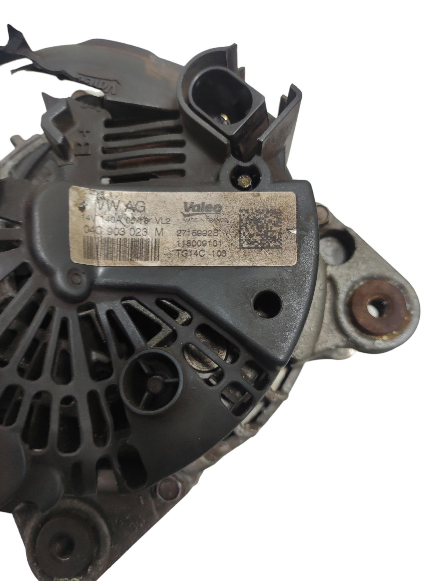 Alternador Audi Q3 2017/2018 04c903023 Con Detalhe 2