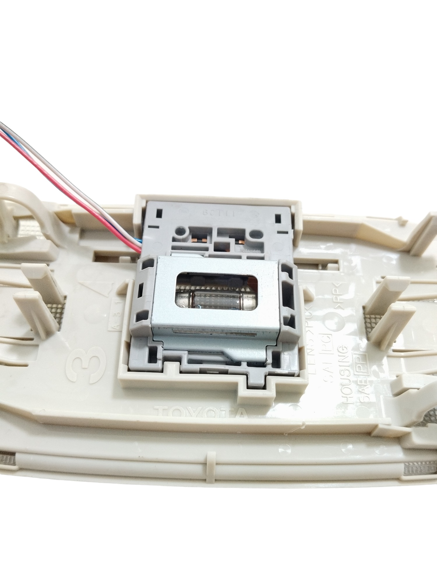 Luz Interna Cortesia Toyota Corolla Xei 2022 Original 2