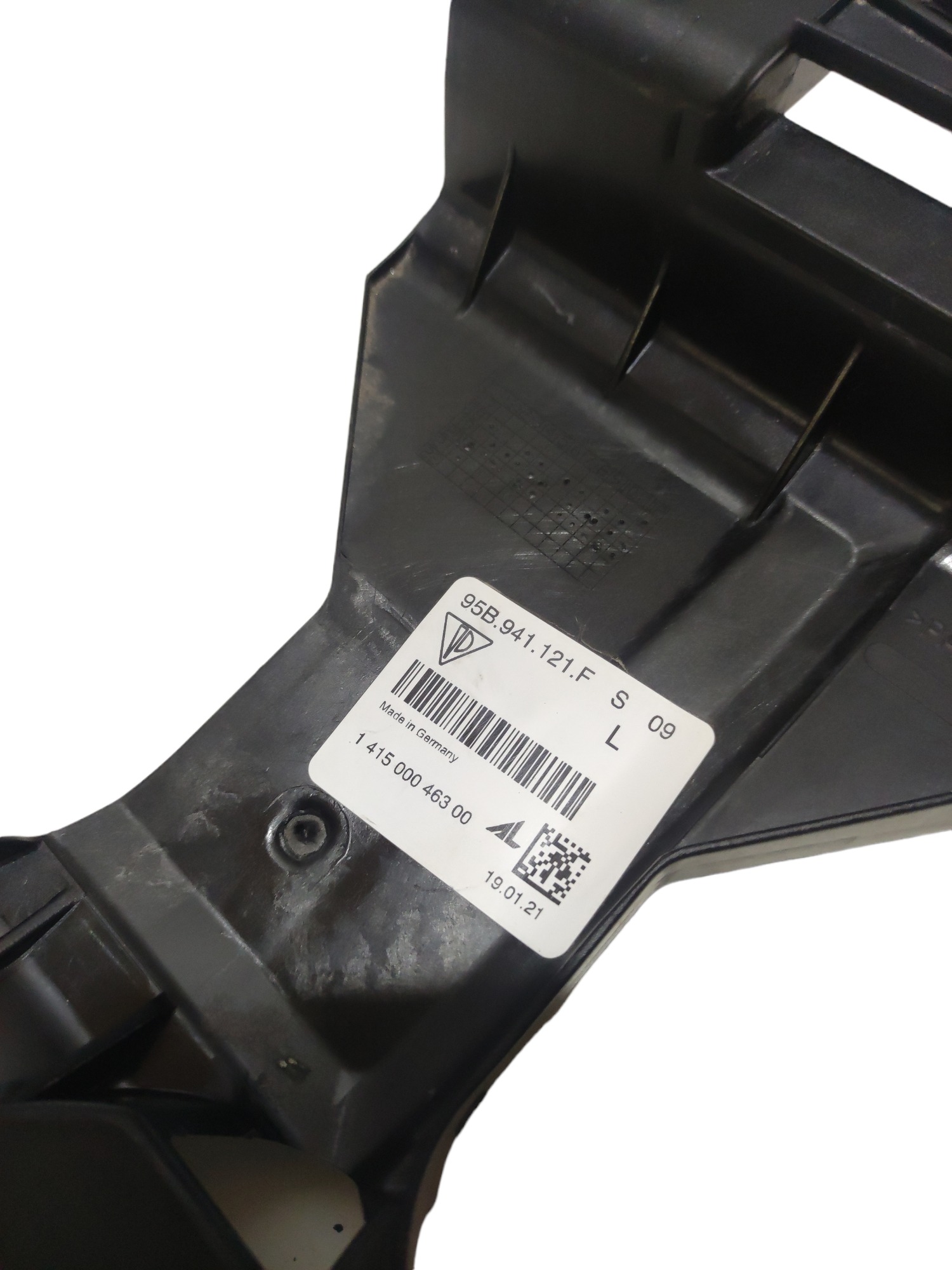 Suporte Guia Base Farol Esquerdo Porsche Macan 2018 A 2021 2