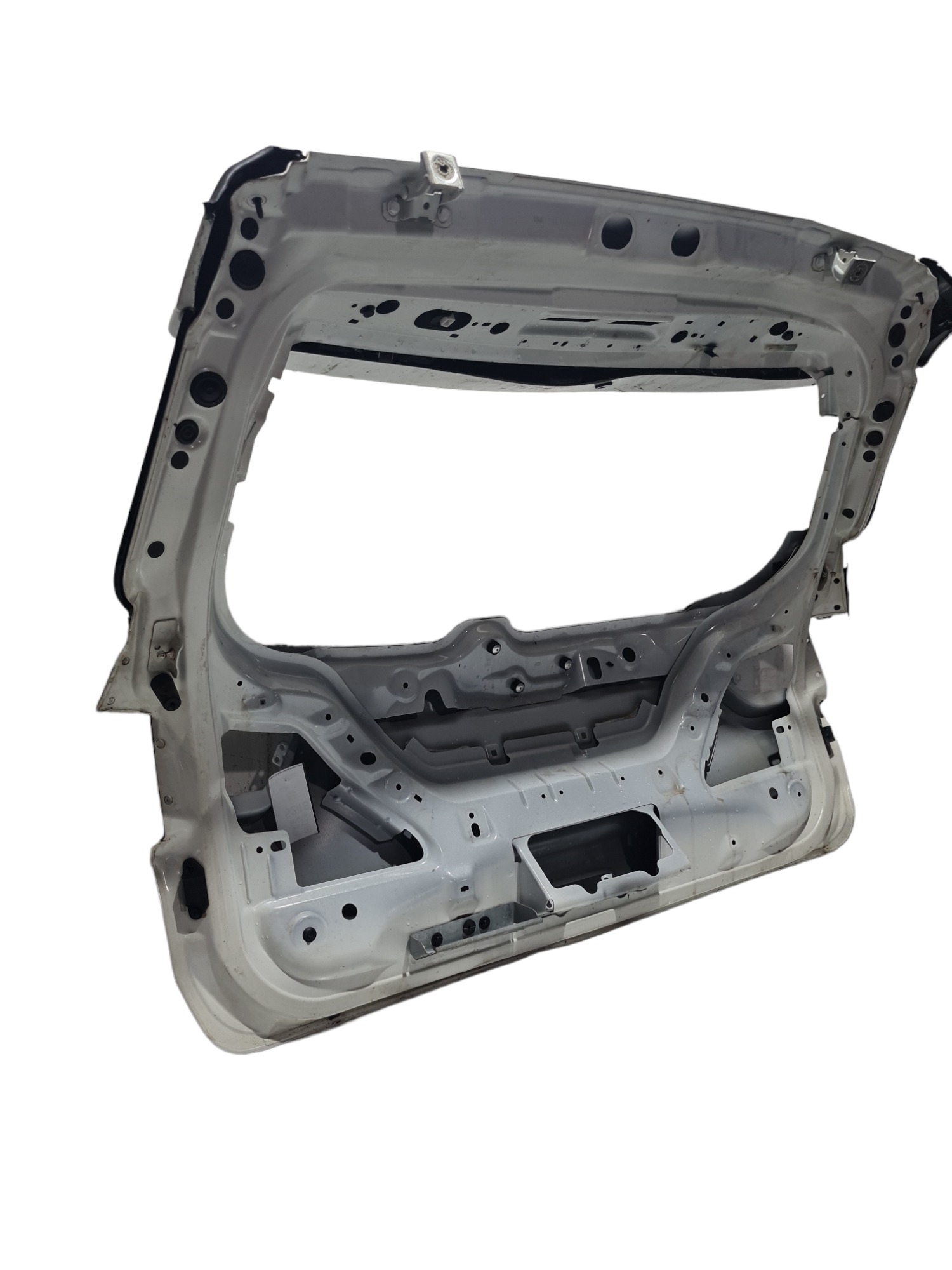 Tampa Traseira Porta Mala Jeep Compass 2017 A 2020 Detalhe Branco 9