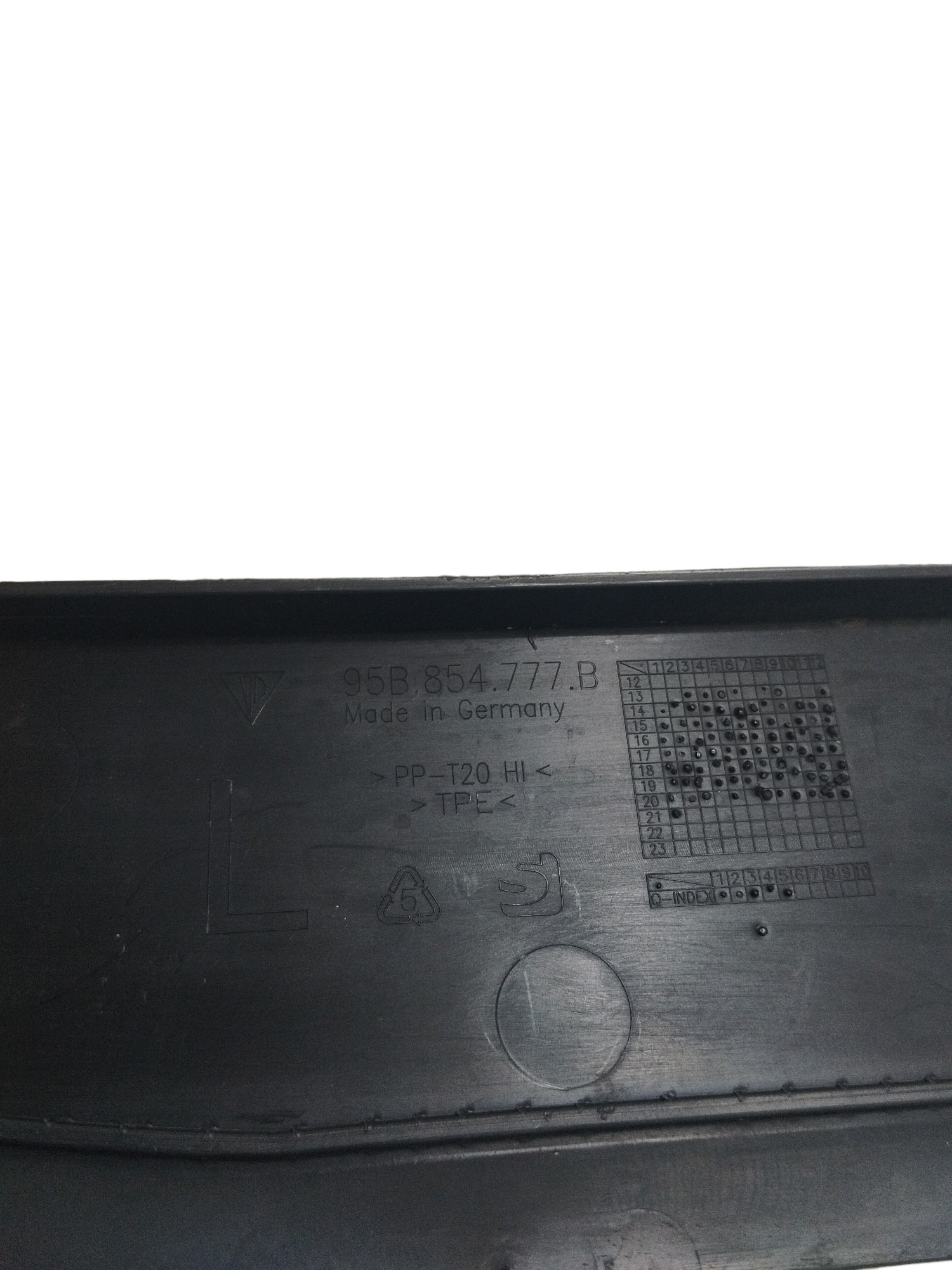 Moldura Paralama Esquerdo Porte Macan 2015 A 2021 Original 4