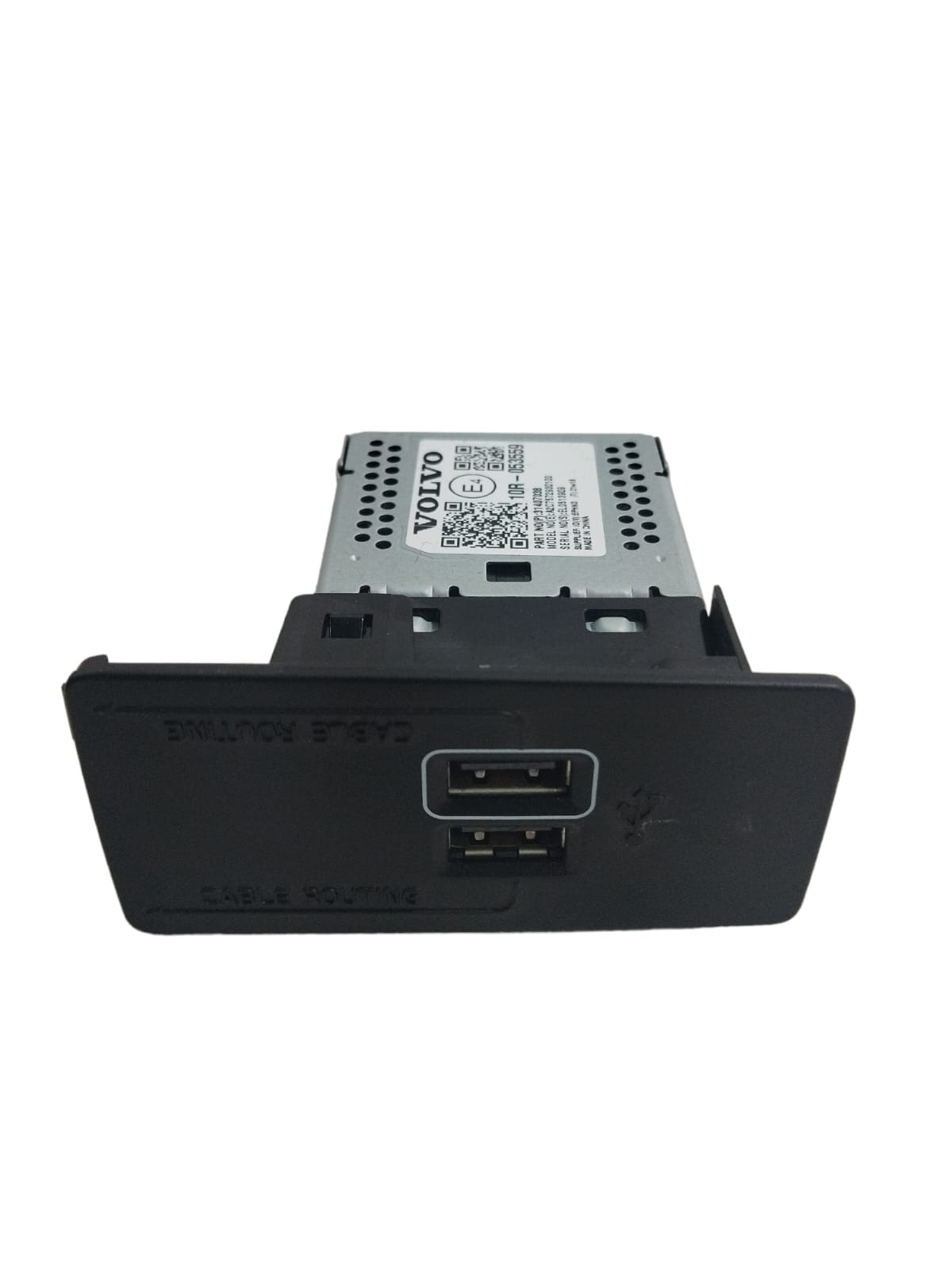 Entrada Usb Do Console Volvo Xc90 2021/2022 T8