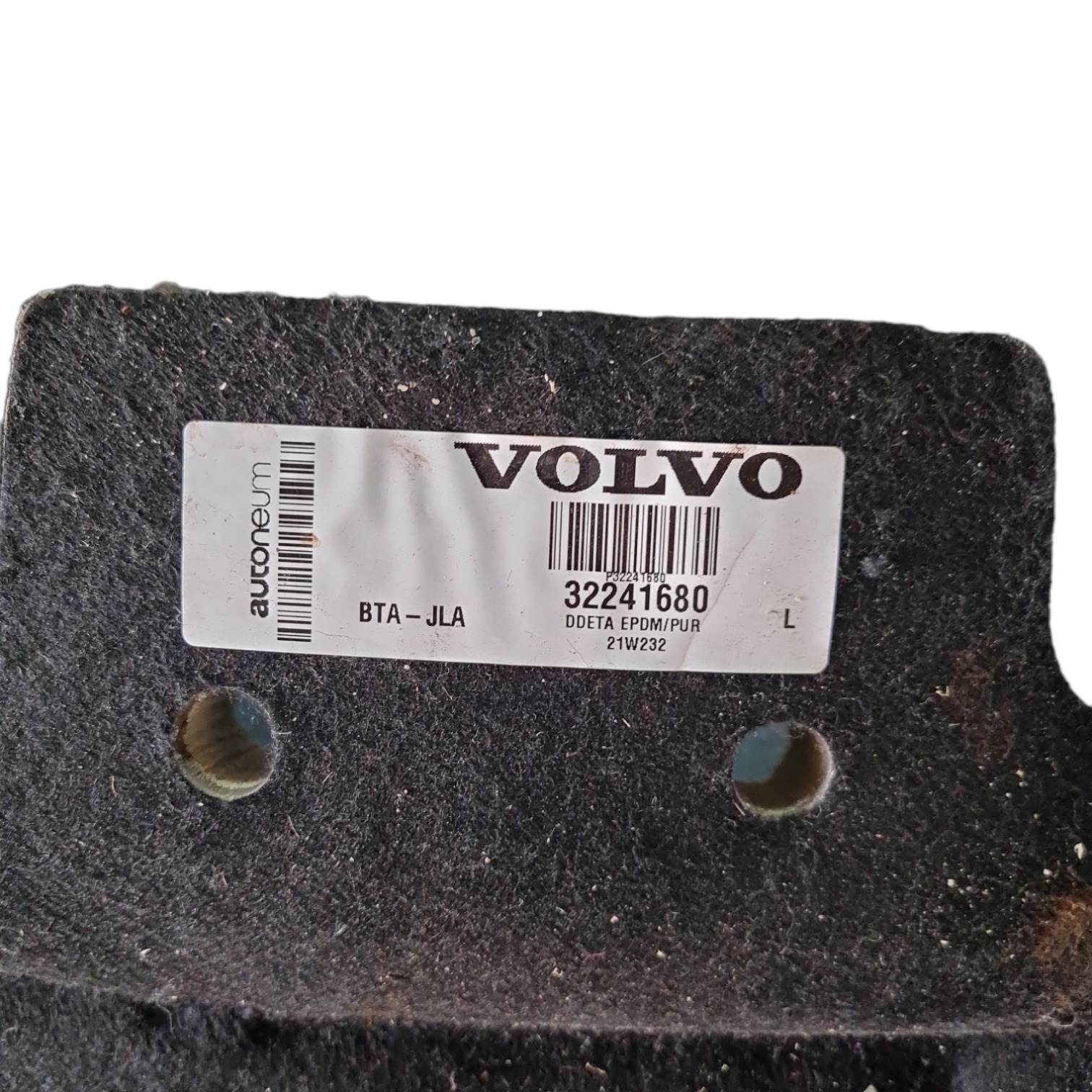 Carpete Assoalho Isolamento Acústico Volvo Xc90 2015 2022 Preto 6