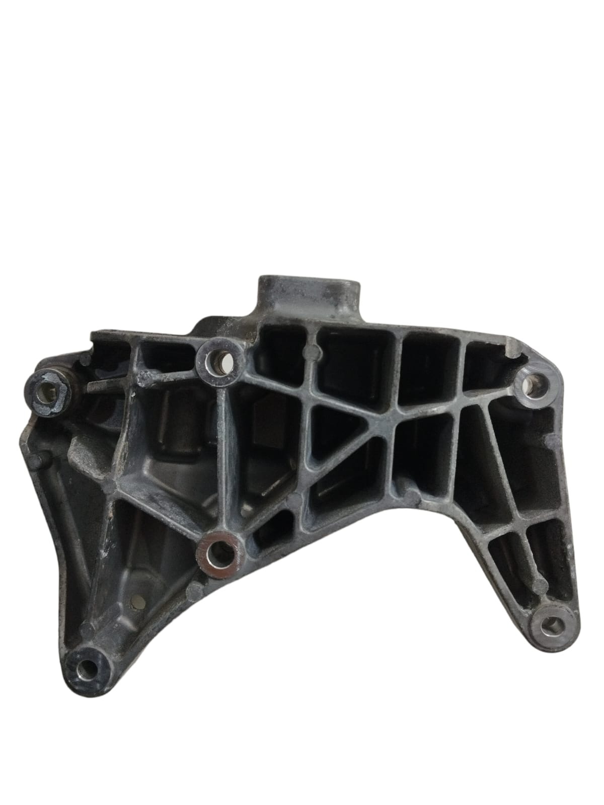 Suporte Alternador Volvo Xc60 V40 2017/2018 Cod 31430702 3
