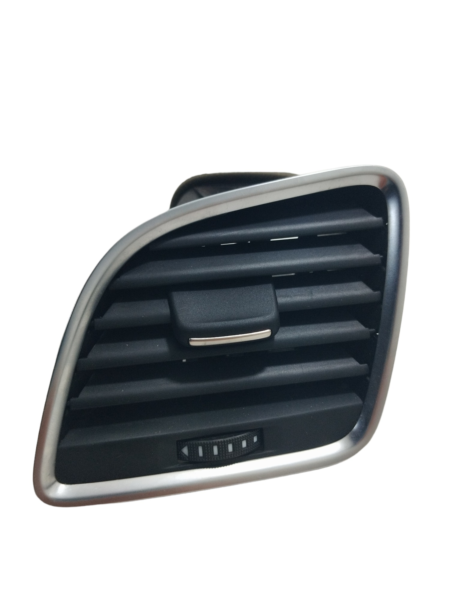 Difusor De Ar Audi Q3 Esquerdo 2018 08041005 4