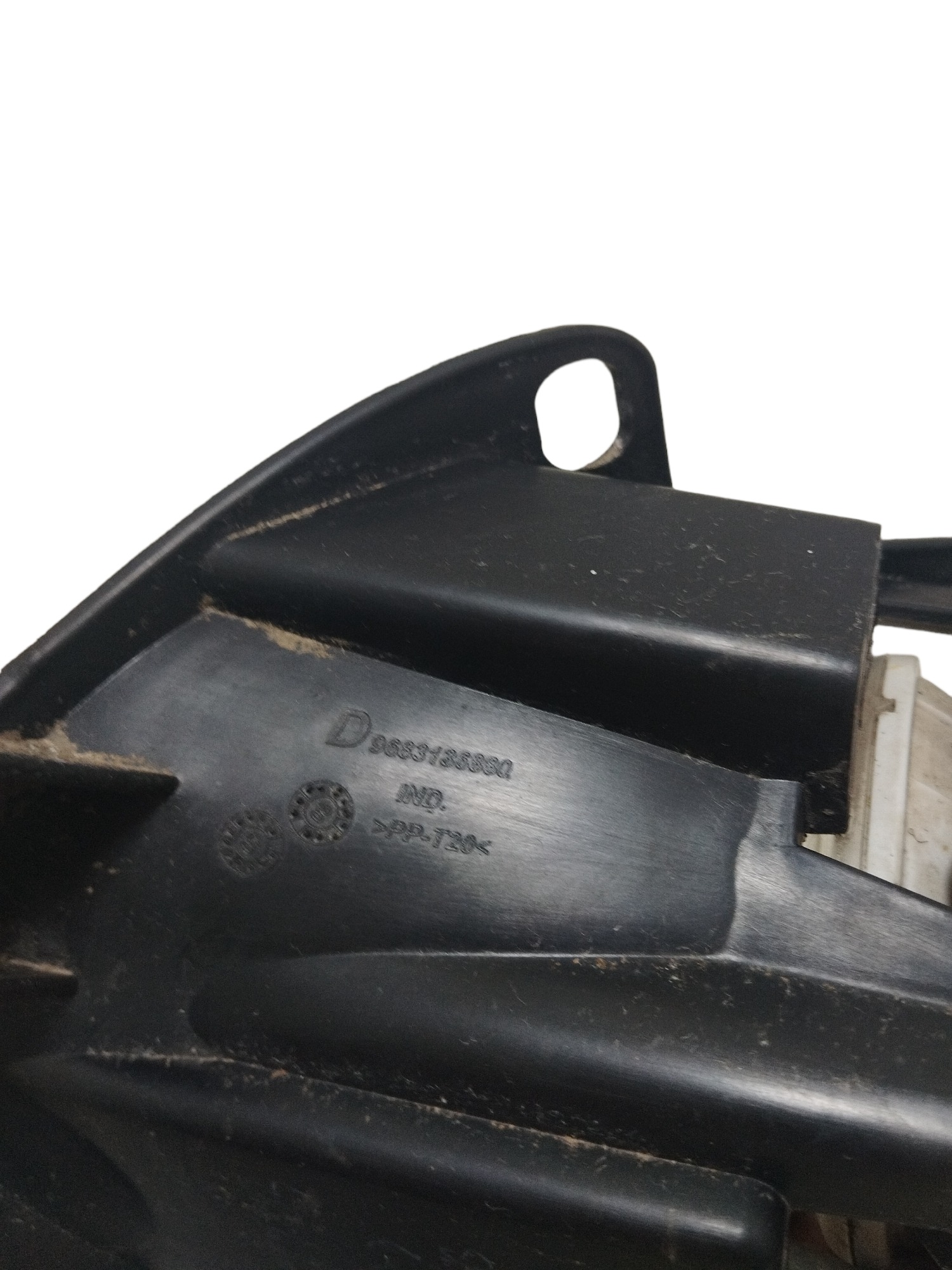 Suporte/farol Auxiliar Ajustável Esq Peugeot 206 207 2012   Transparente 4