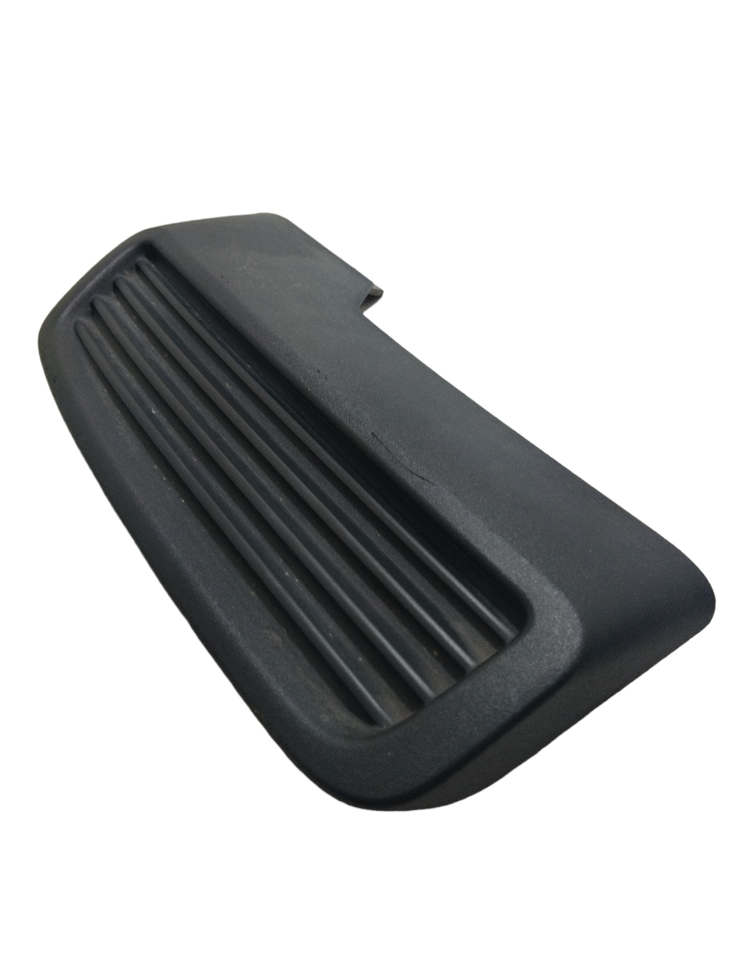 Moldura Para-choque Traseiro Direito Peugeot 3008 2018 Preto Pp 7