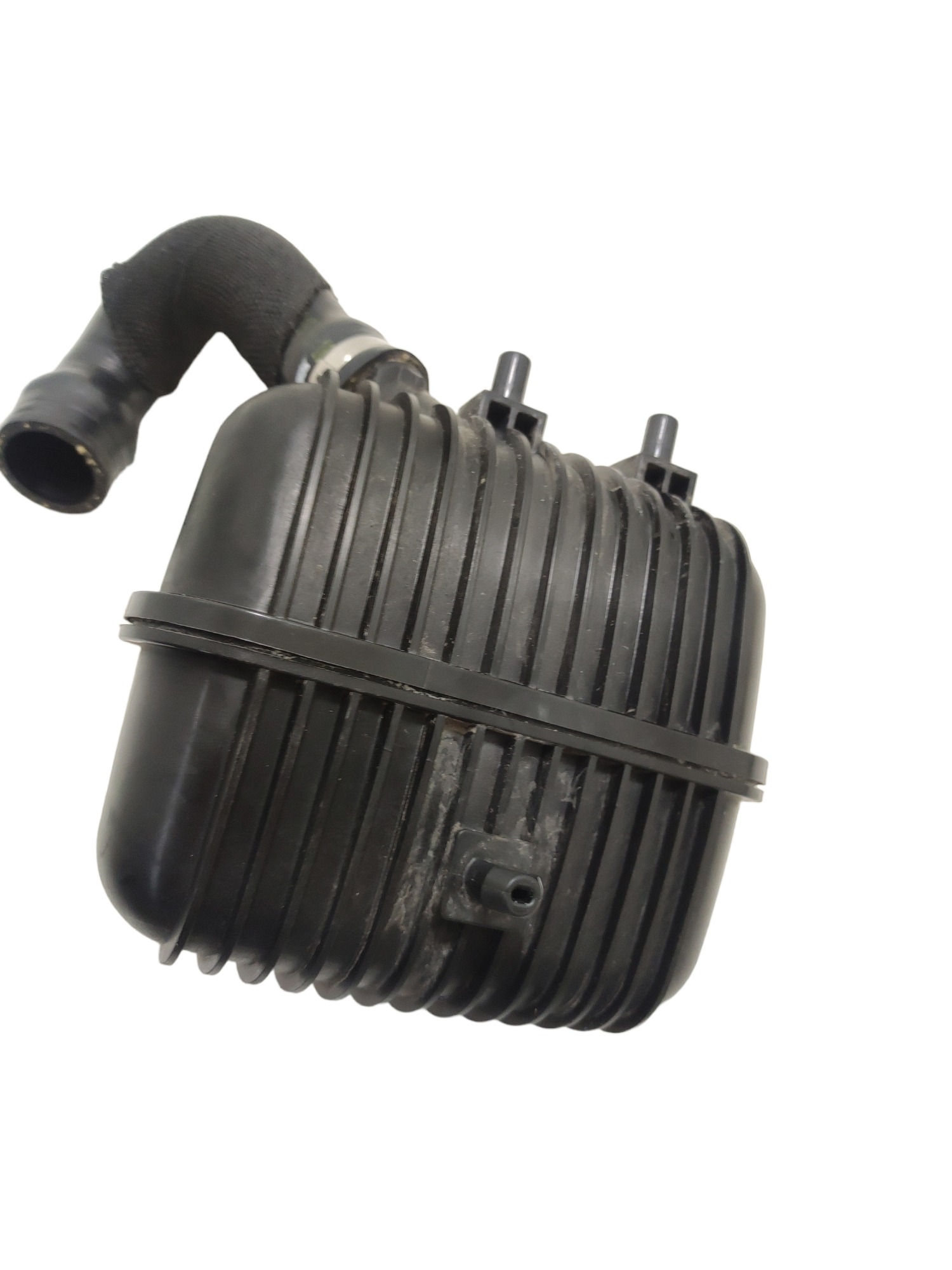 Ressonador Ar Intercooler Porsche Macan 2021 1