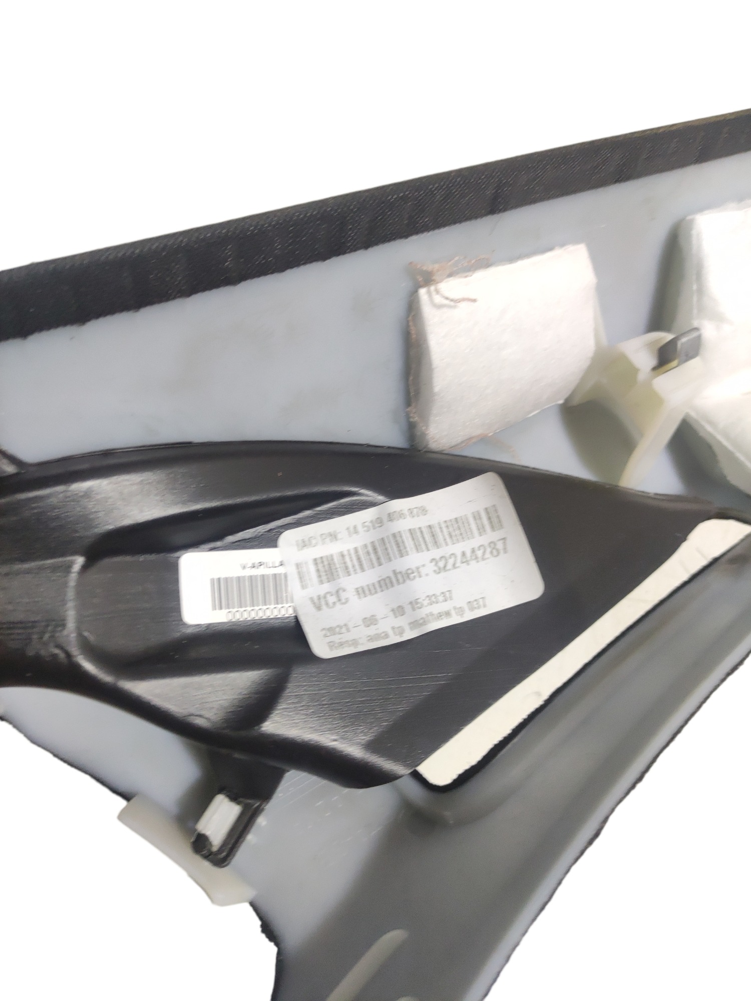 Acabamento Coluna Esquerdo Volvo Xc90 2021 2022 4