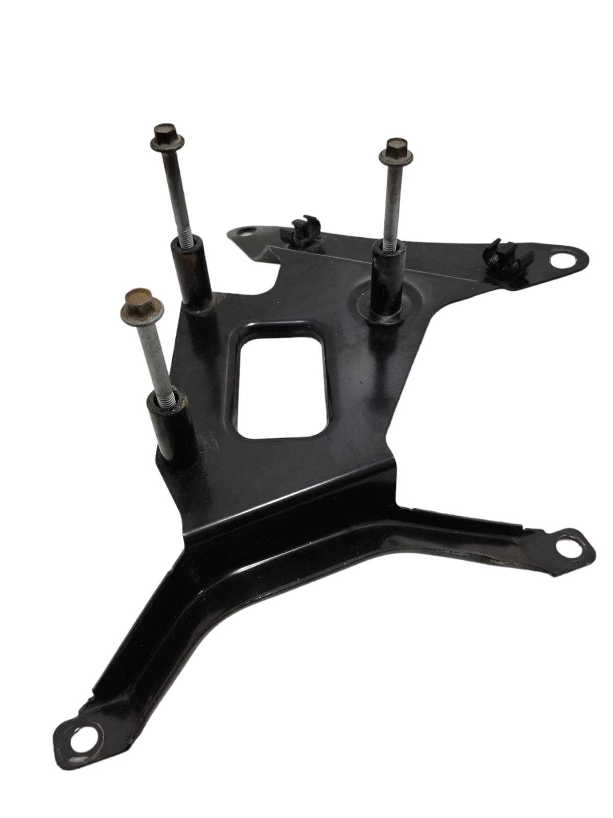 Suporte Da Valvula Egr Discovery 4 2015 2016 2