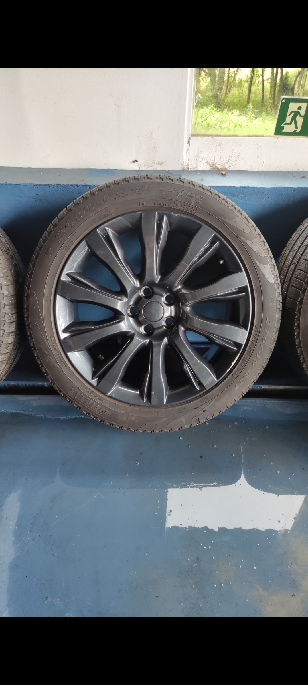 Jogo De Roda Original E Pneu Range Rover Vogue 2015 2016 Cinza 4
