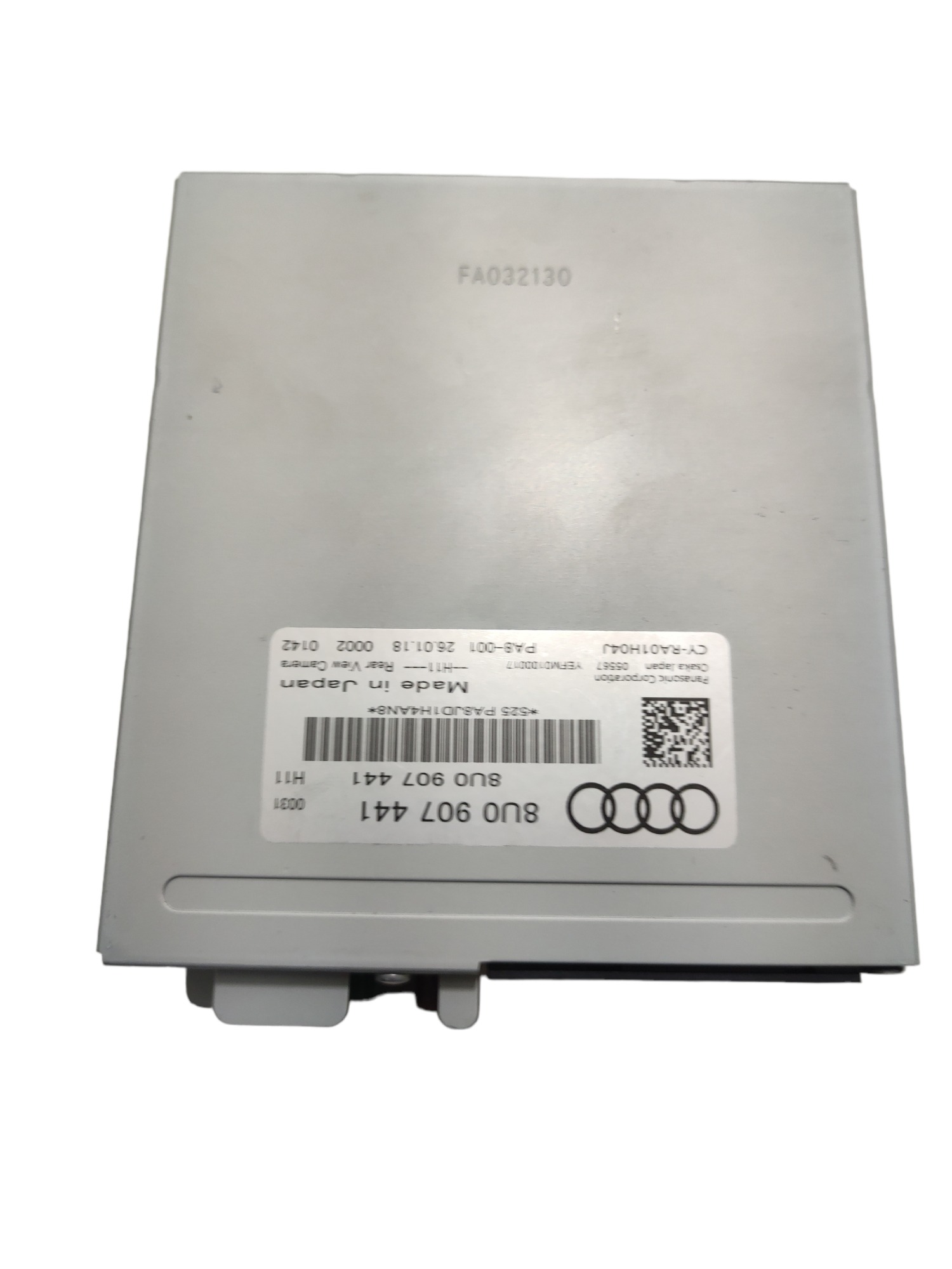 Módulo Câmera De Ré Audi Q3 2017 E 2018 8u0907441 1v