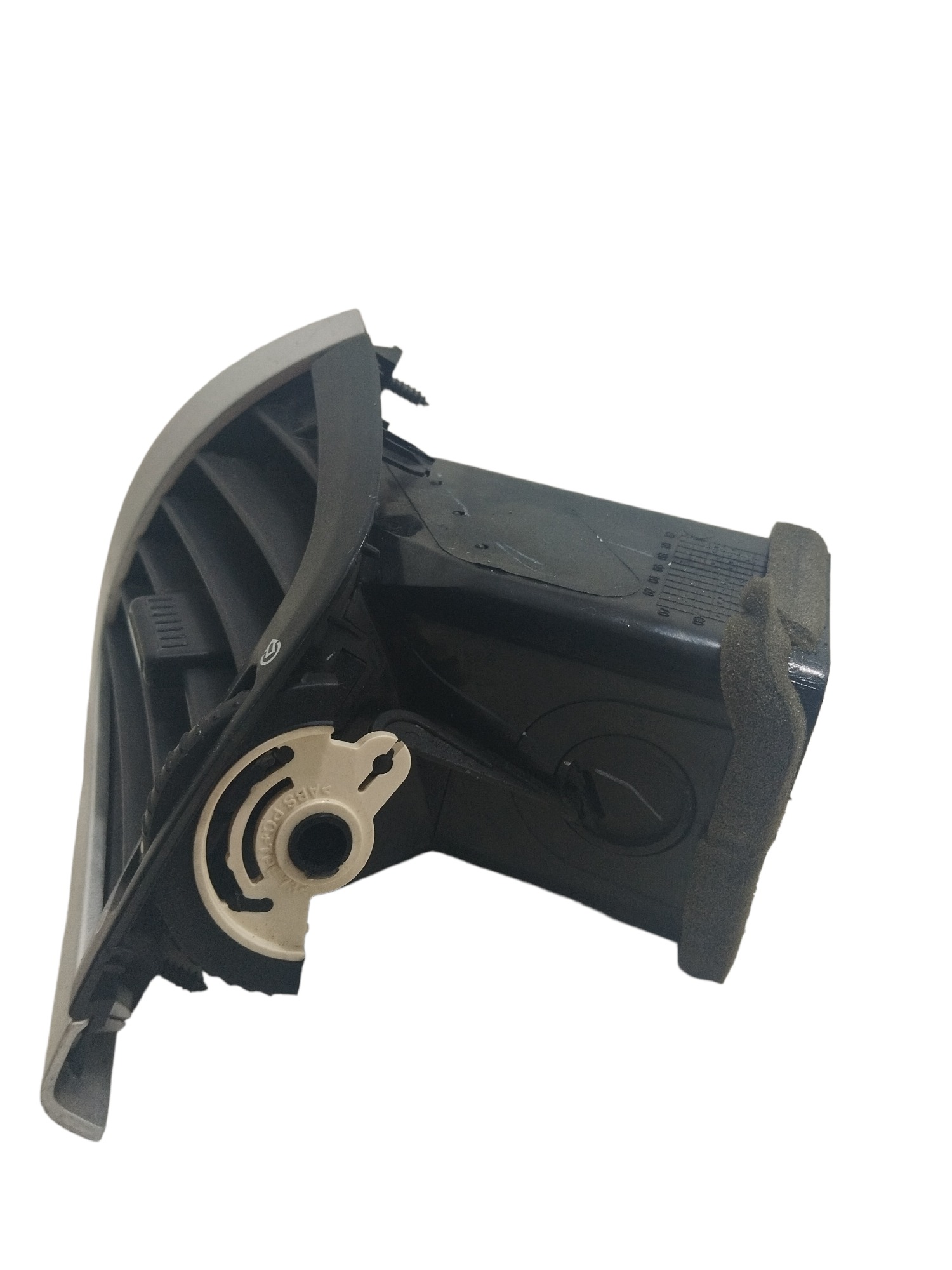 Difusor De Ar Esquerdo Peugeot 207 2013 Origi Quiksilver 3
