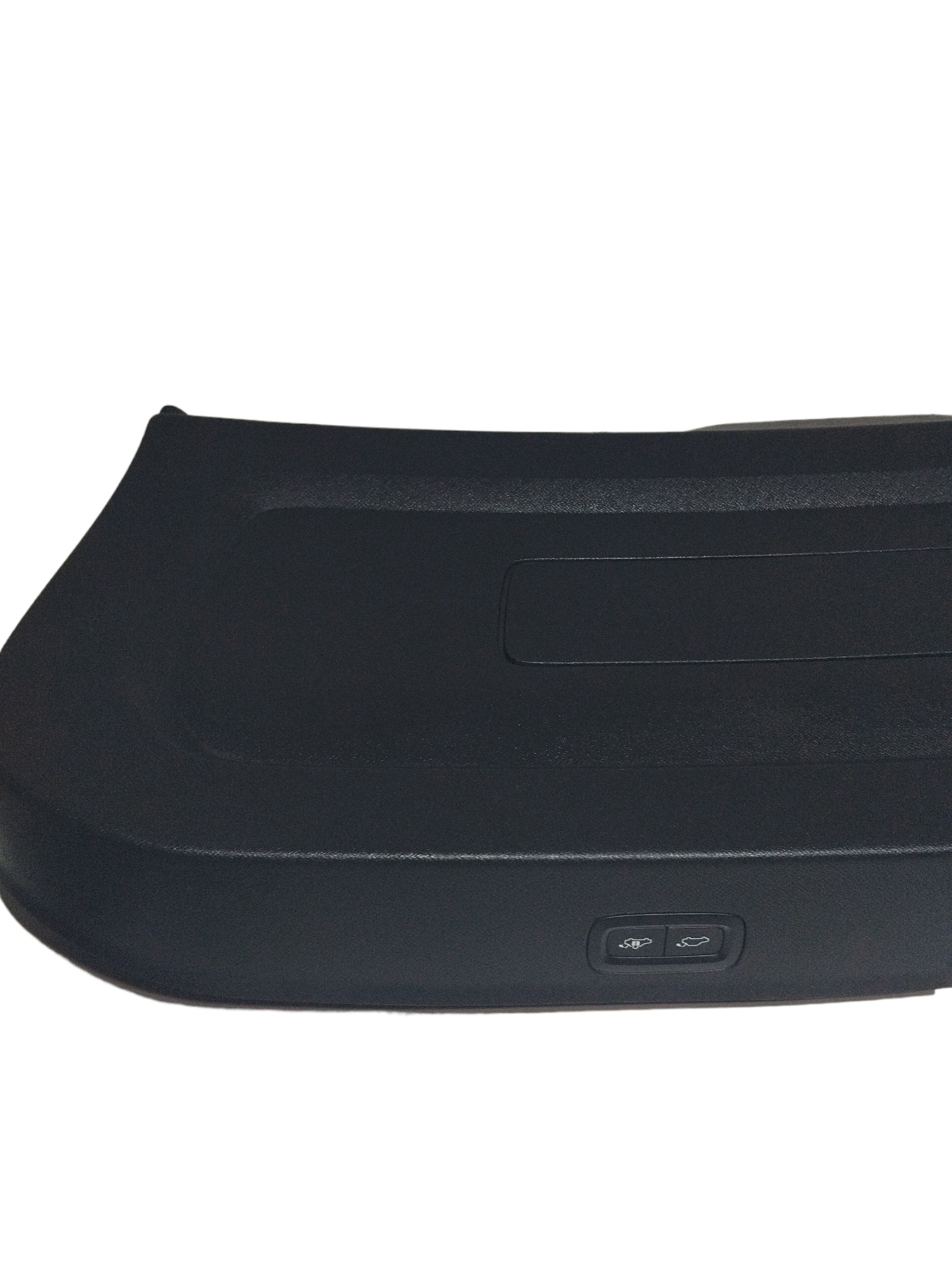 Acabamento Tampa Traseira Porta-mala Volvo Xc90 2022 4