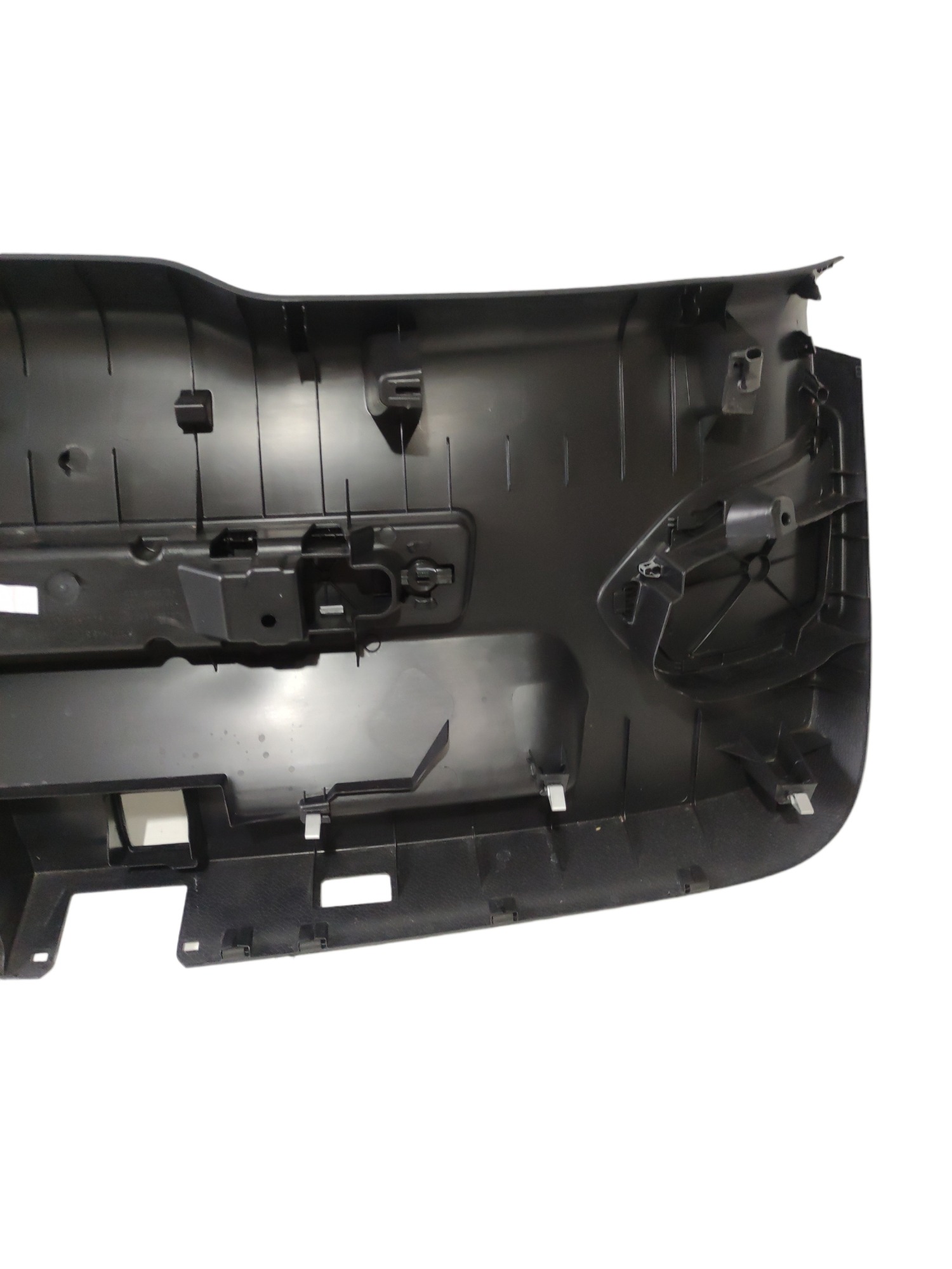 Acabamento Tampa Porta-mala Audi Q3 2017/2018 Completo 5