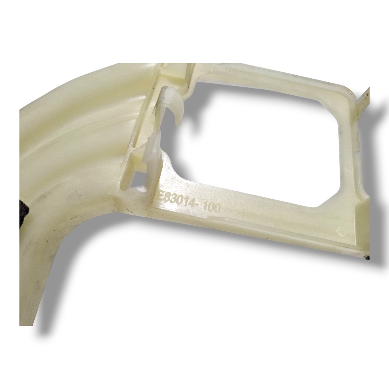 Guia Vidro Traseiro Direito Jeep Commander 22 23 E83014100 3