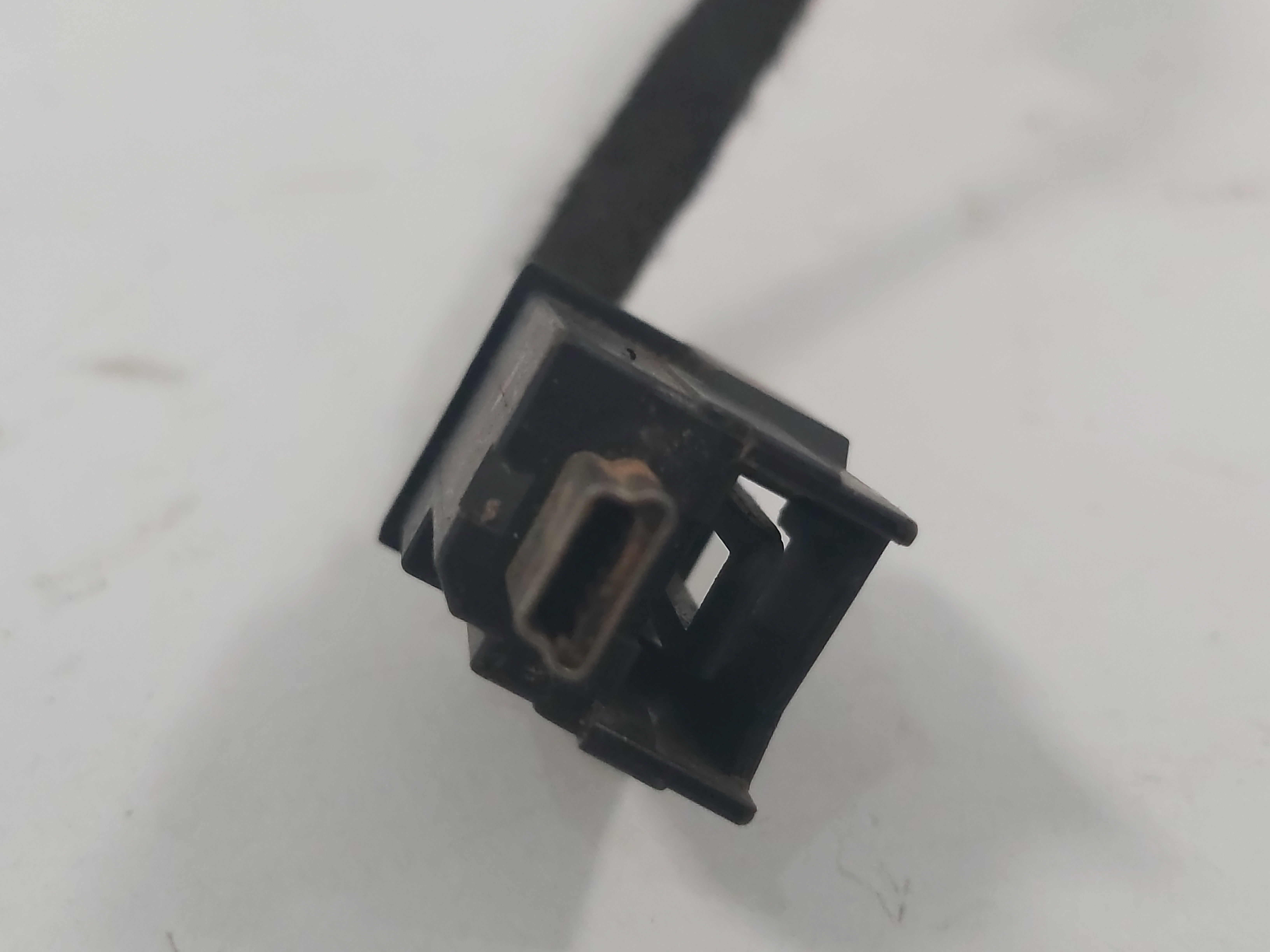 Cabo Usb Auxiliar Ford Focus Sedan 2012 2.0 2012 5