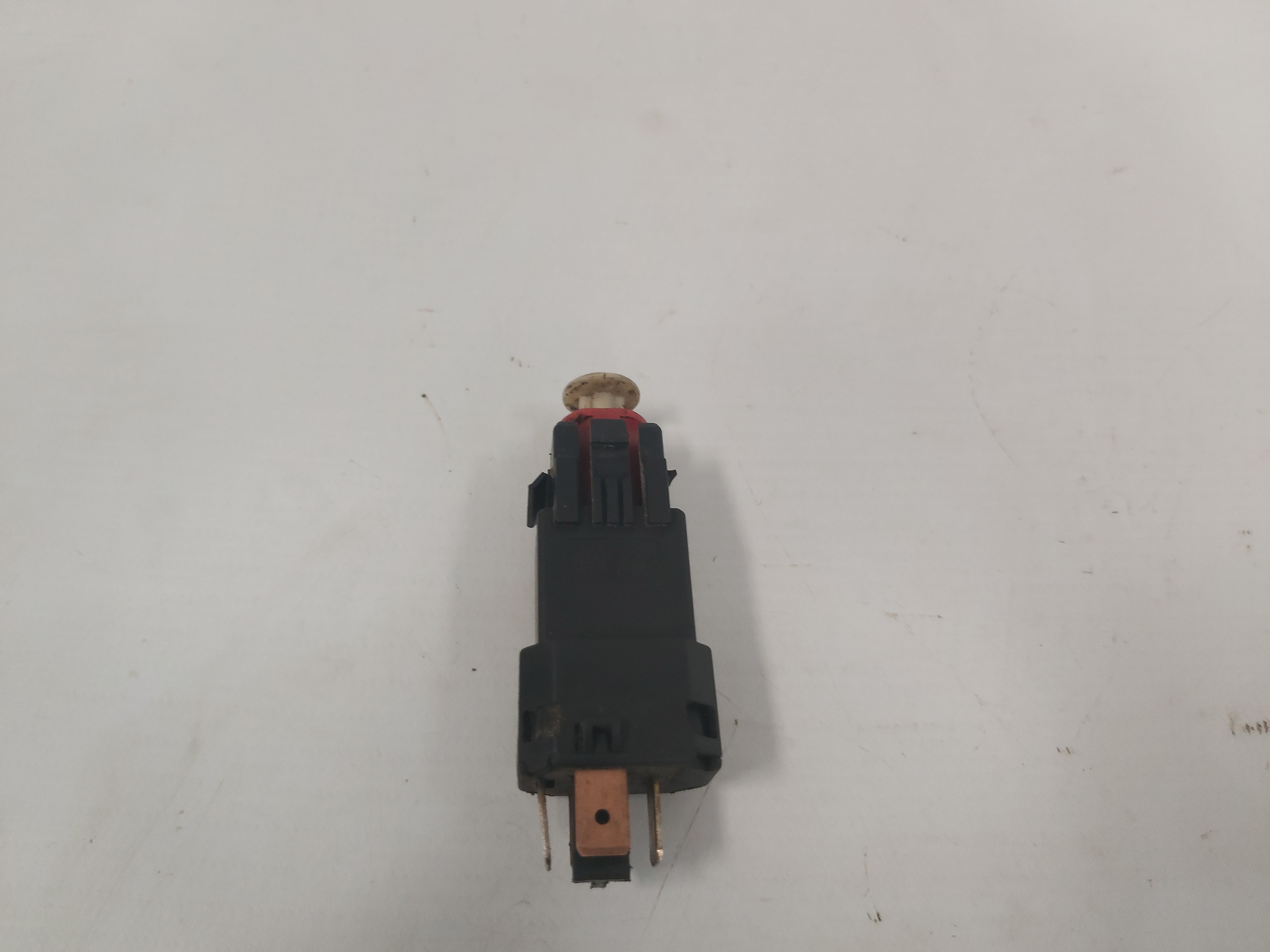 Interruptor Sensor Luz De Freio Gm Corsa Meriva Montana 4