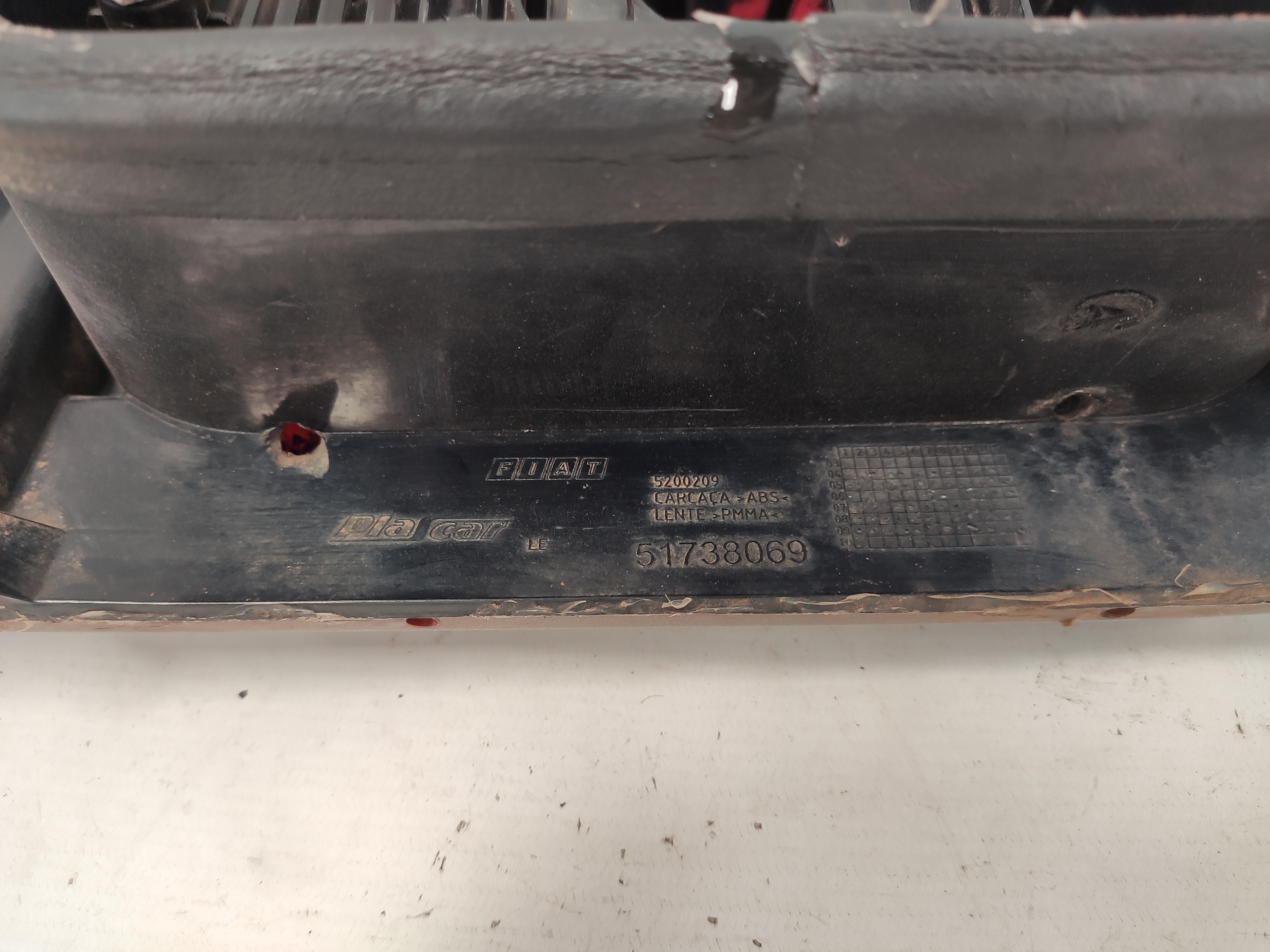 Lanterna Traseira Esquerda Fiat Uno 2004 05 06 07 08 A 2013 Esquerdo Vermelho 8