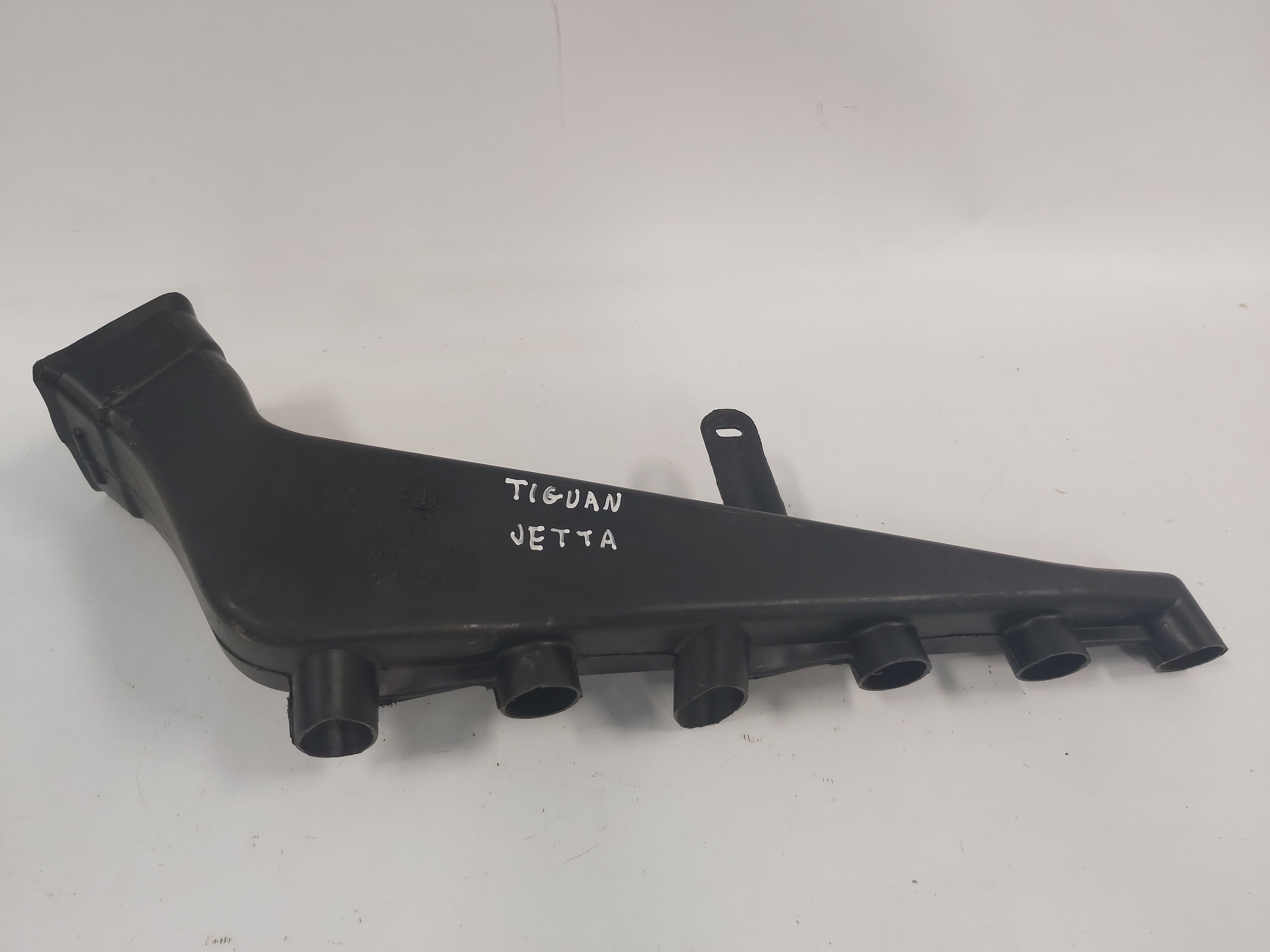 Duto De Ar Assoalho Esquerdo Vw Jetta Tiguan 2011 A 2015