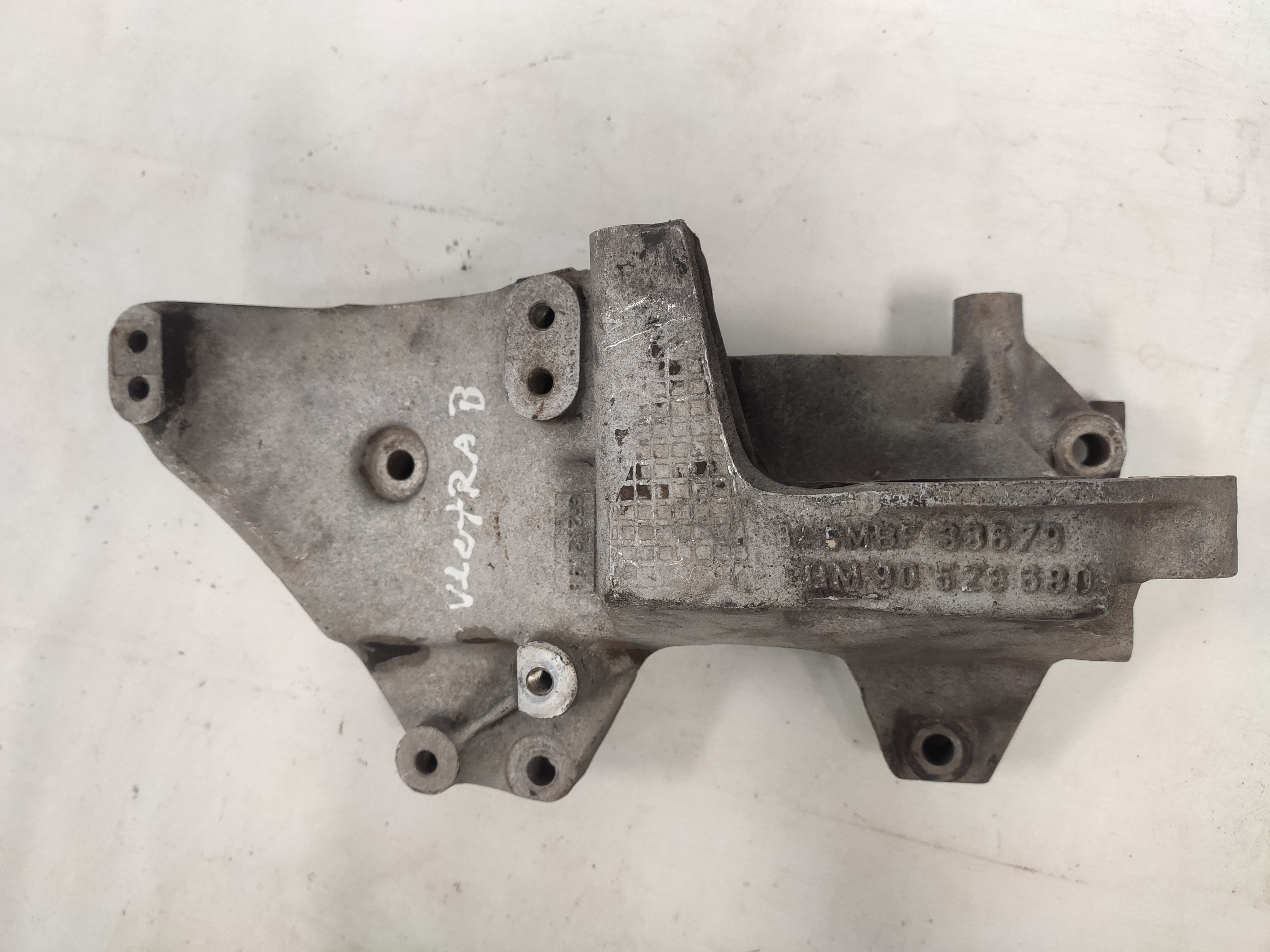 Suporte Bomba Hidráulica Compressor Vectra 97 2000 2004 2005 1