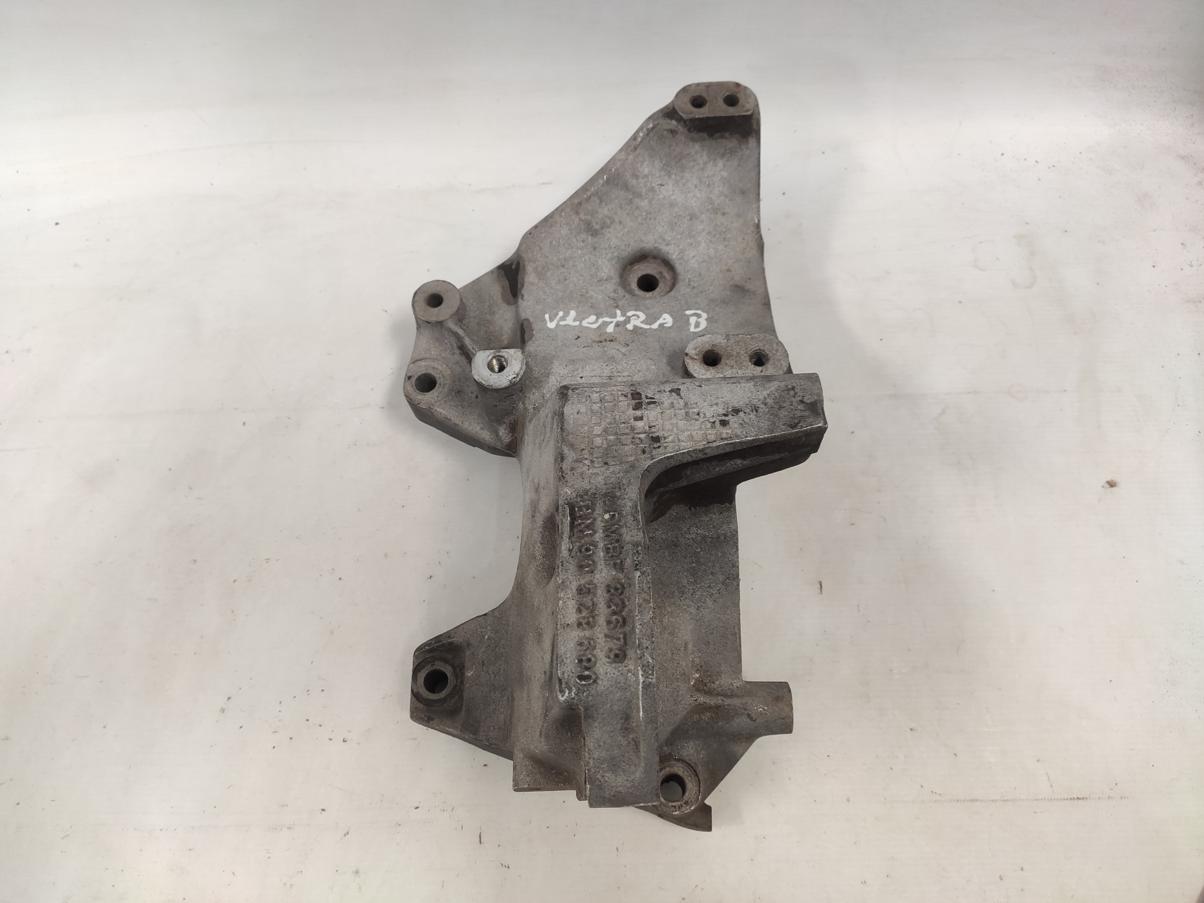 Suporte Bomba Hidráulica Compressor Vectra 97 2000 2004 2005 4