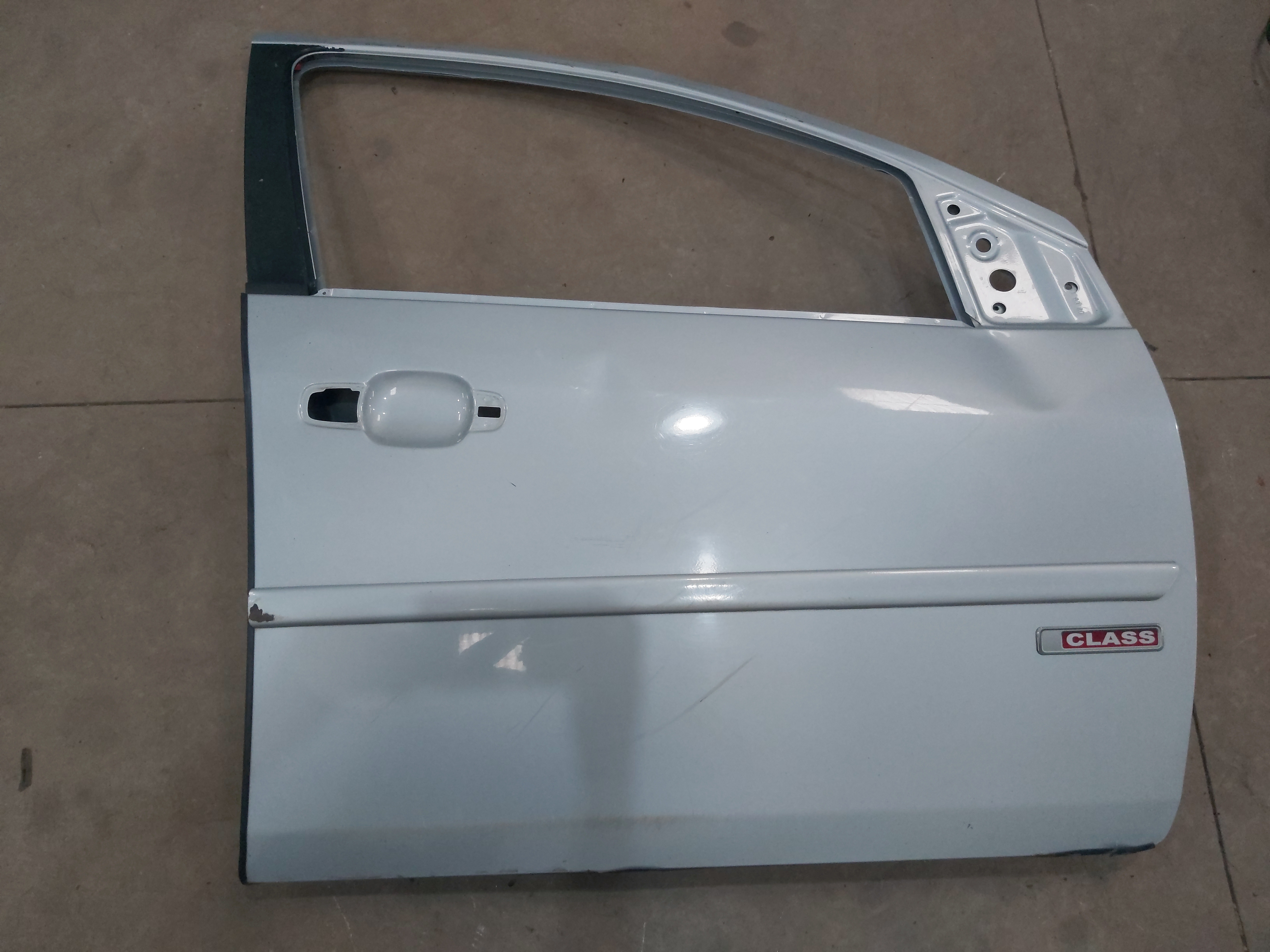 Porta Dianteira Direita Ford Fiesta Rocam 2003 A 2014 Dianteira Direito Cinza 1