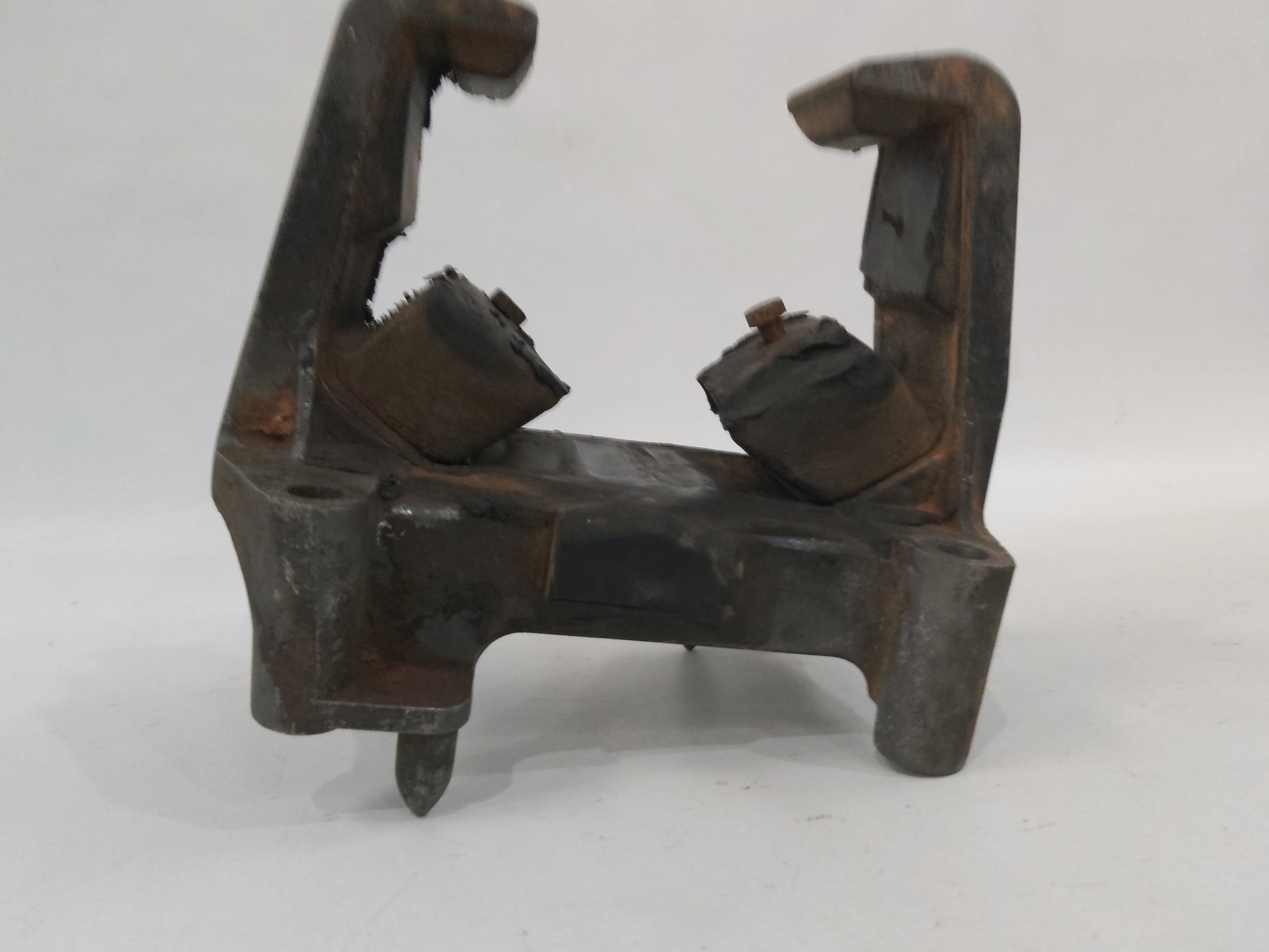 Coxim Suporte Calço Traseiro Motor Vectra 97 98 99 A 2005