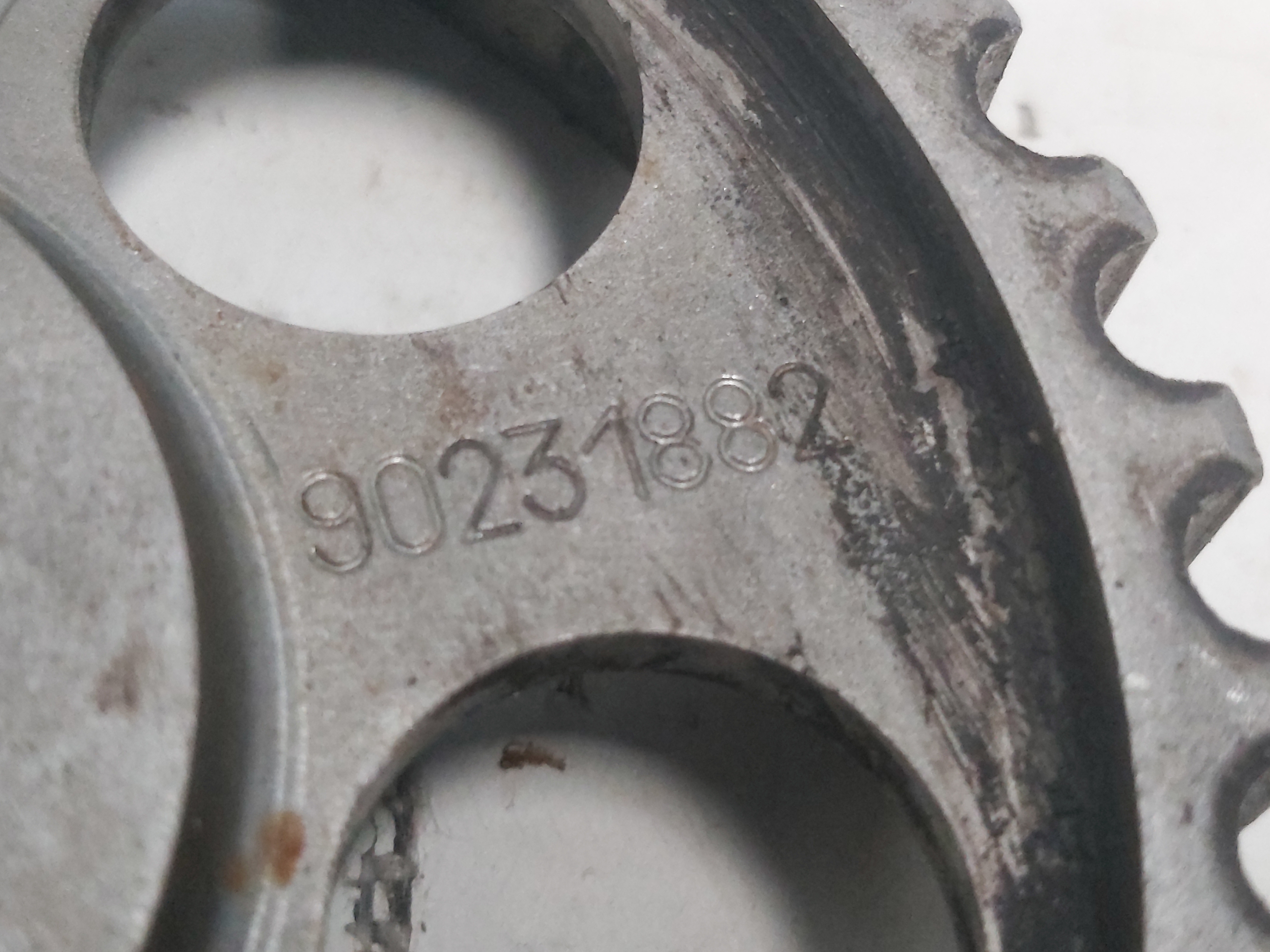 Polia Engrenagem Comando De Válvulas Corsa 1.0 16v 5