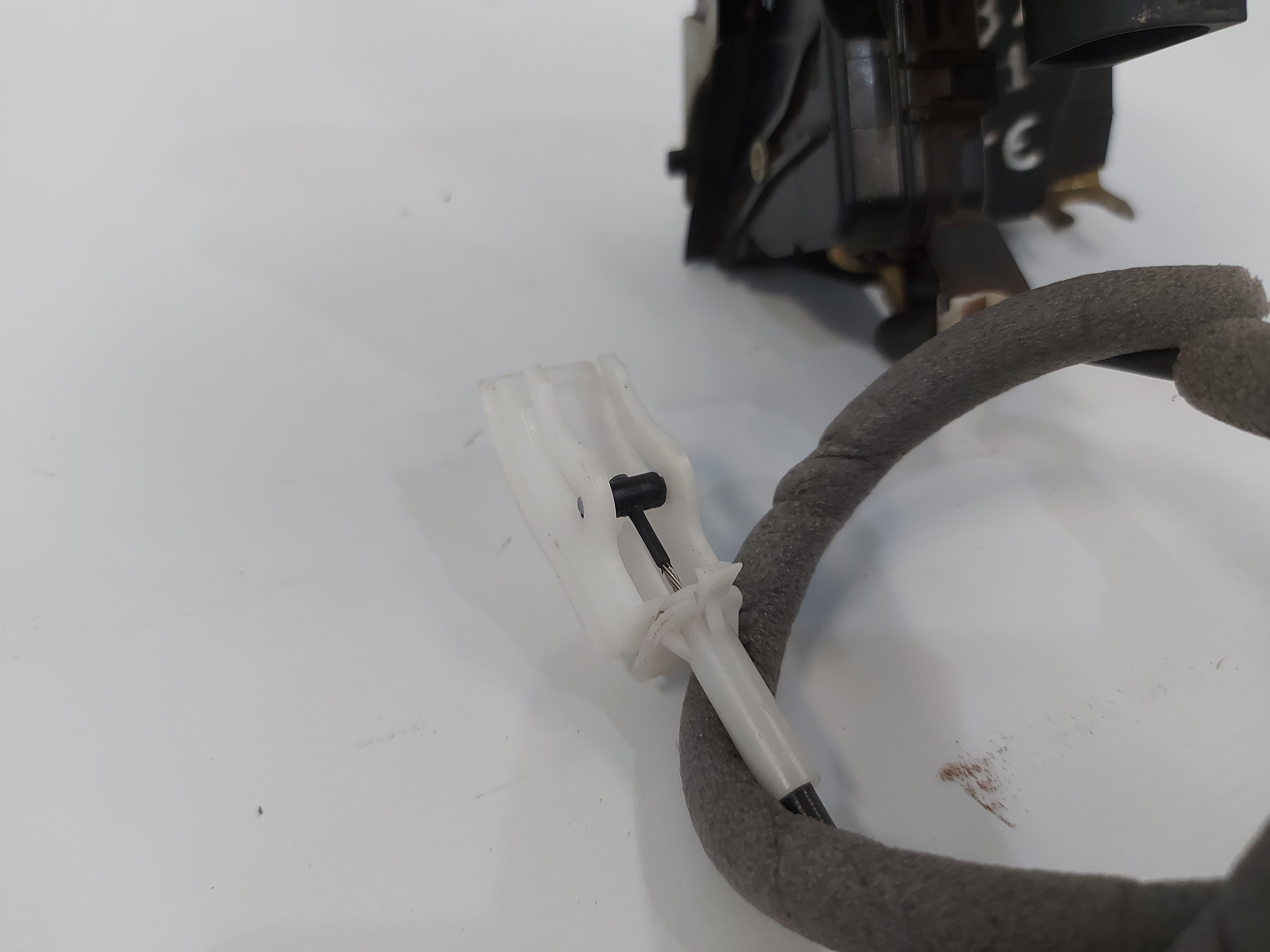 Fechadura Elétrica Porta Traseira Esquerda Bmw E46 330 320 7