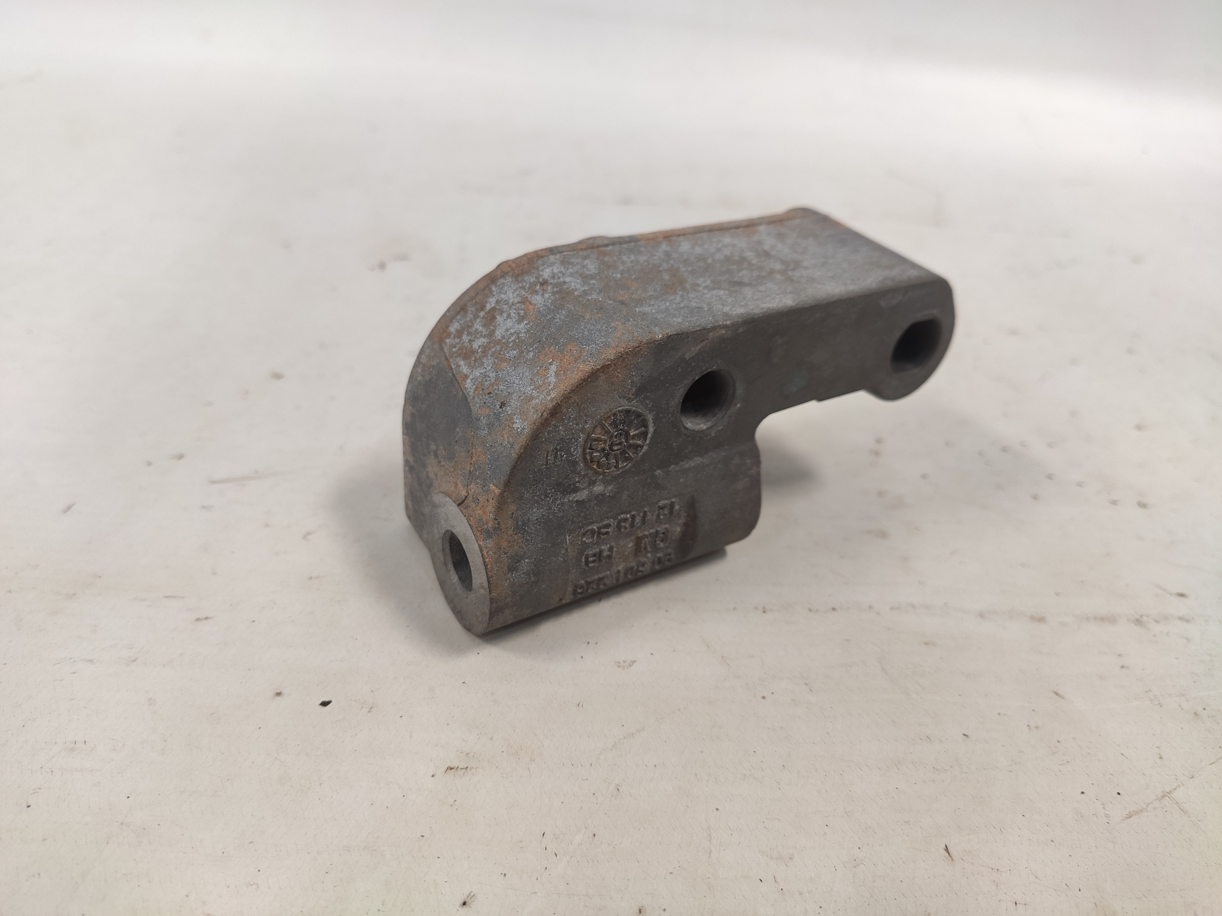 Suporte Alternador Celta Corsa 94 95 96 97 98 99 00 A 2015 4