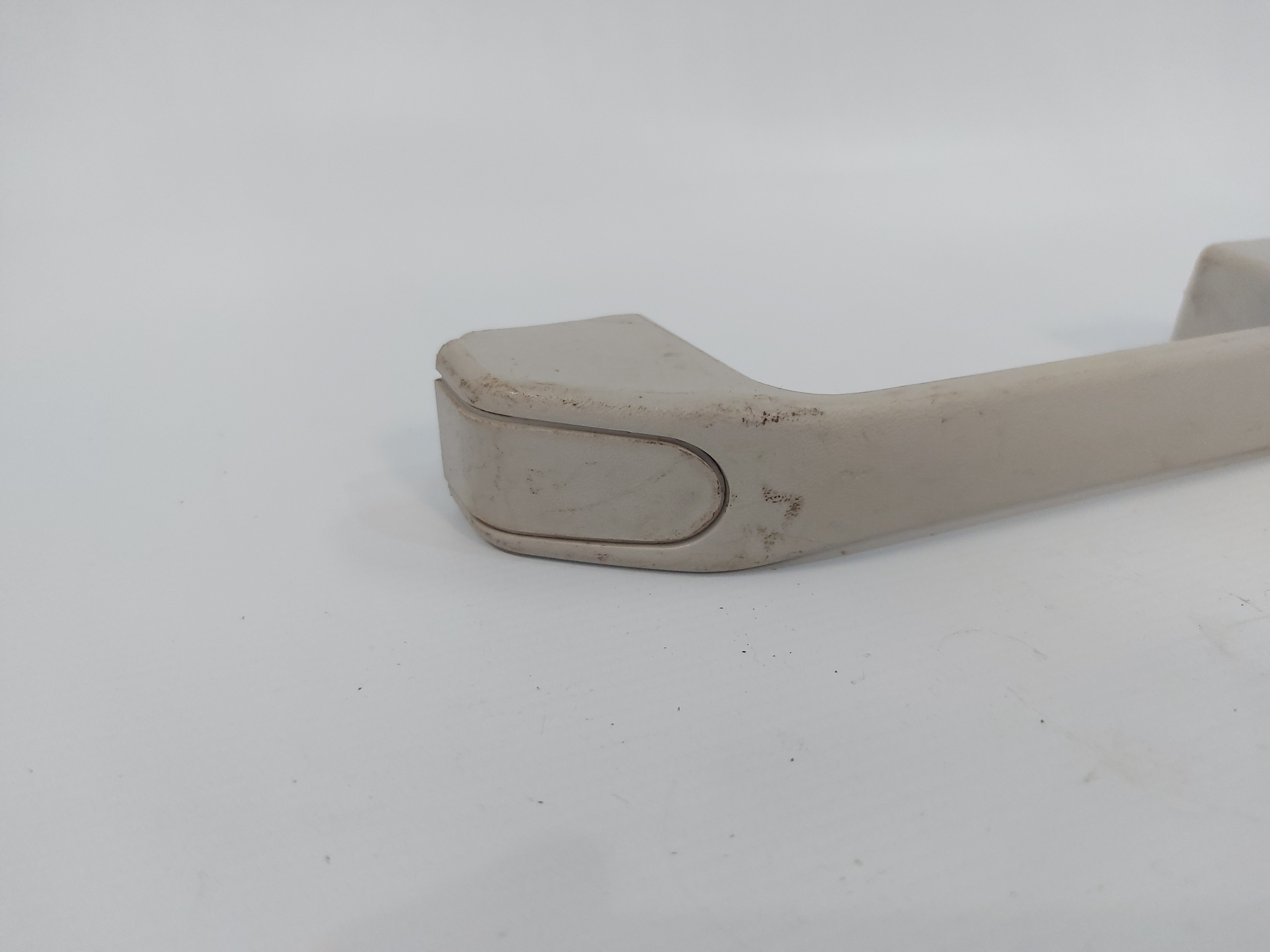 Alça De Teto Pqp Mobi Novo Uno Palio Siena 030864 Branco 2