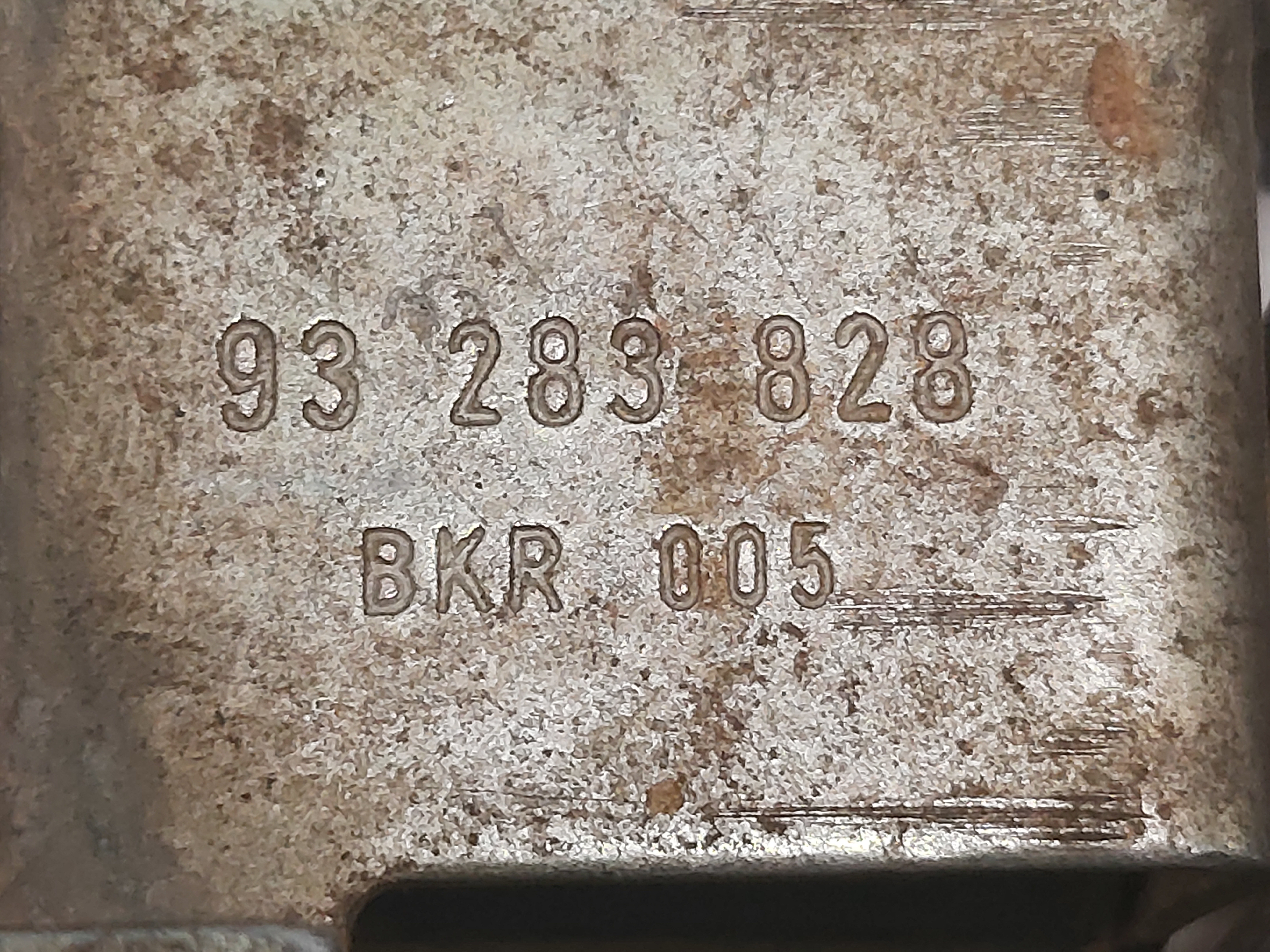 Válvula Solenoide Corsa 96 97 98 99 2000 2001 2002 A 2010 5