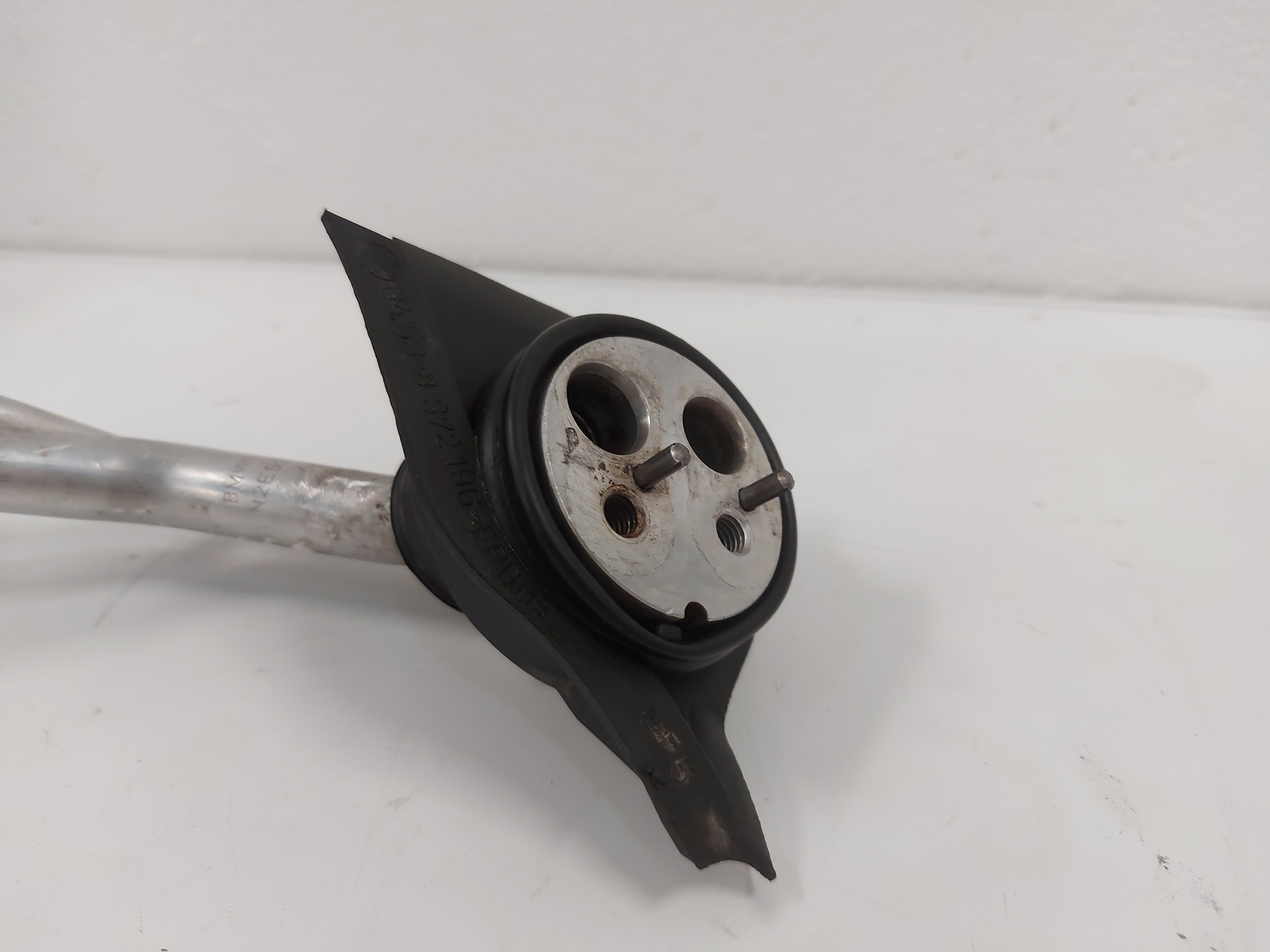 Tubo Radiador Ac Bmw E46 330 328 325 323 320 8372196 6