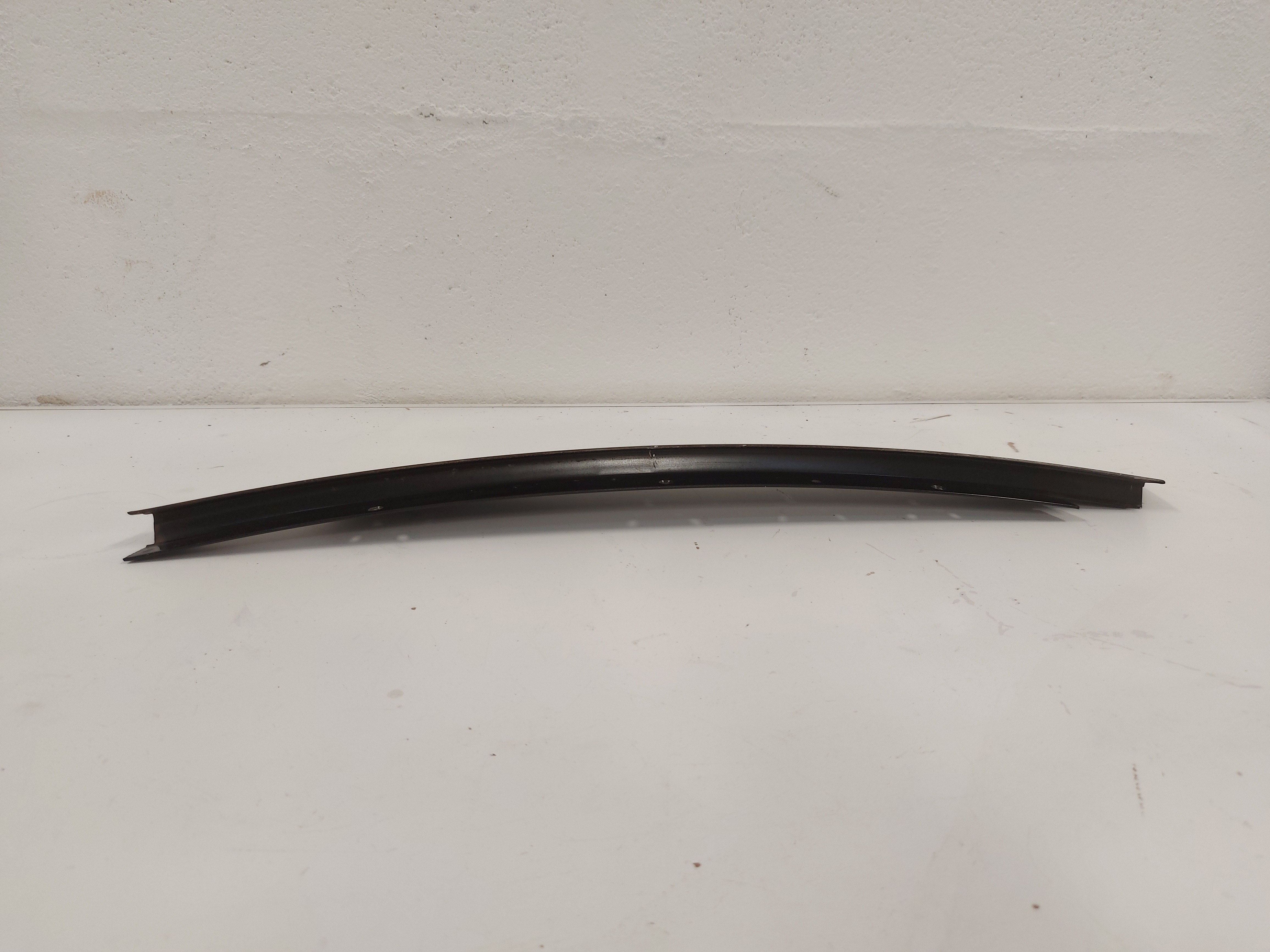 Acabamento Exterior Porta Dianteira Direita Bmw E46 330 320 Preto Brilhante