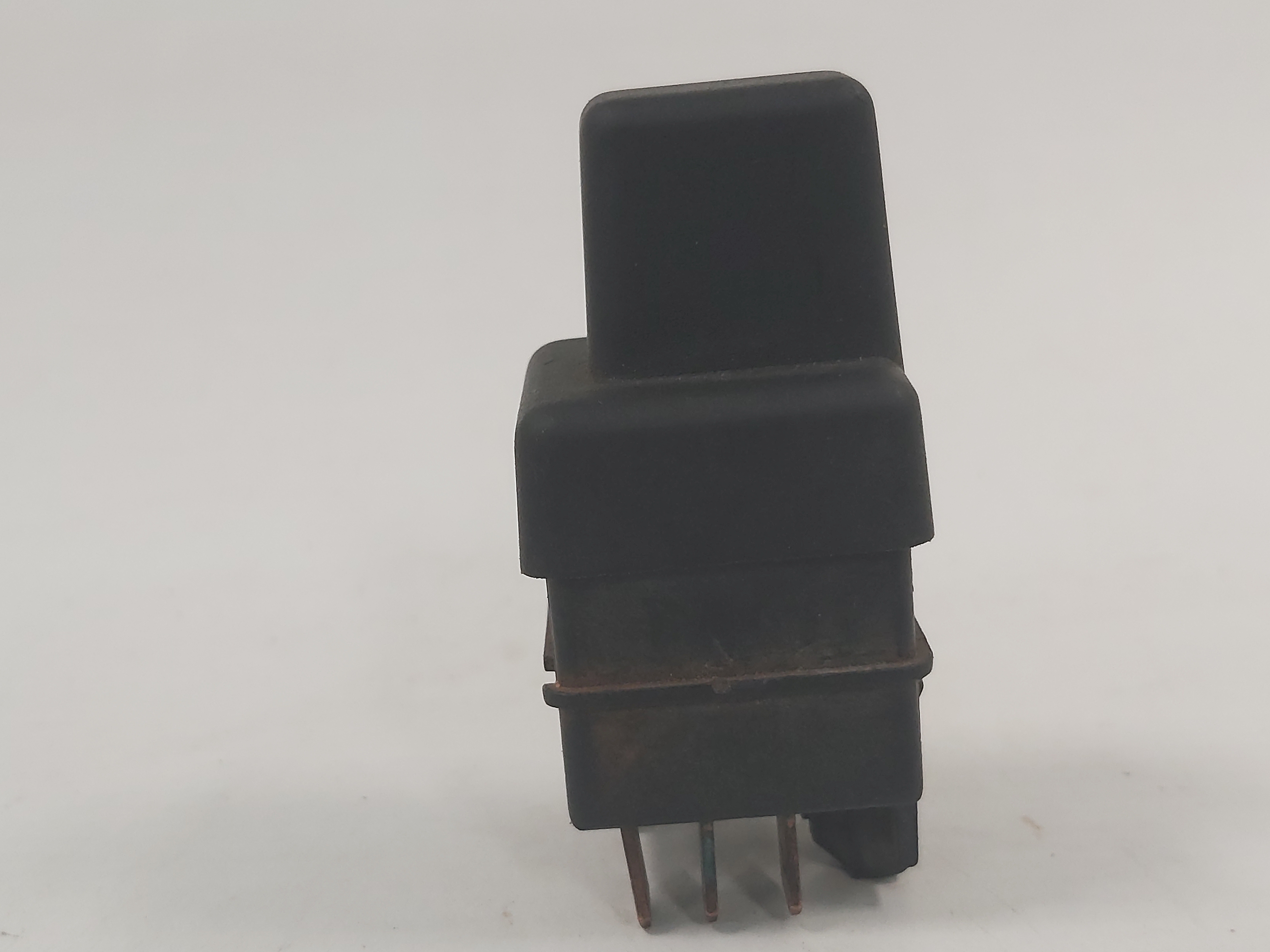 Botão Pisca Alerta Elba Uno Fiorino Premio 91 92 93 94 95 96 Preto 3