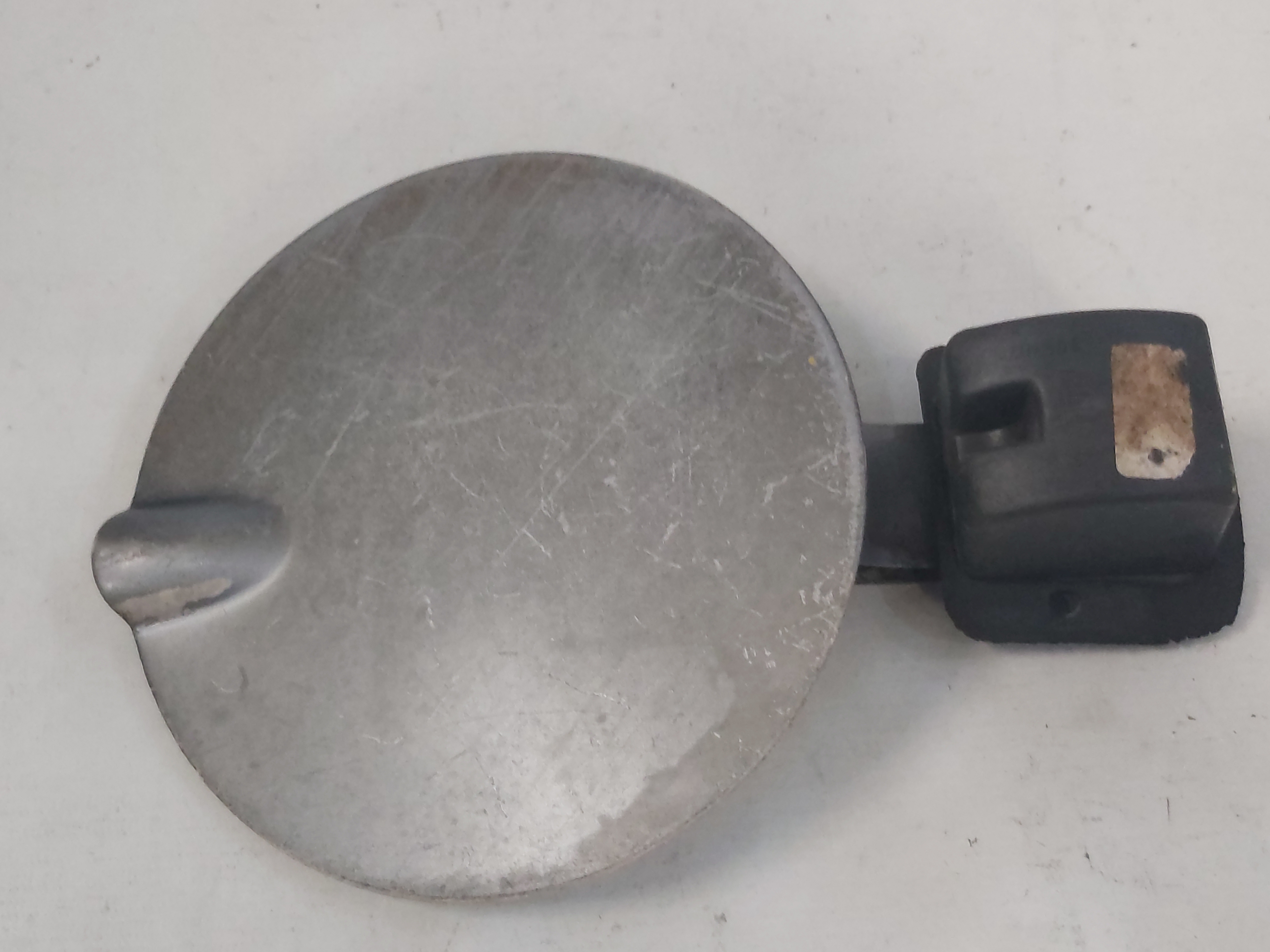 Portinhola Tanque Combustível Vectra 97 98 2000 2005 Detalhe Cinza 2005 2