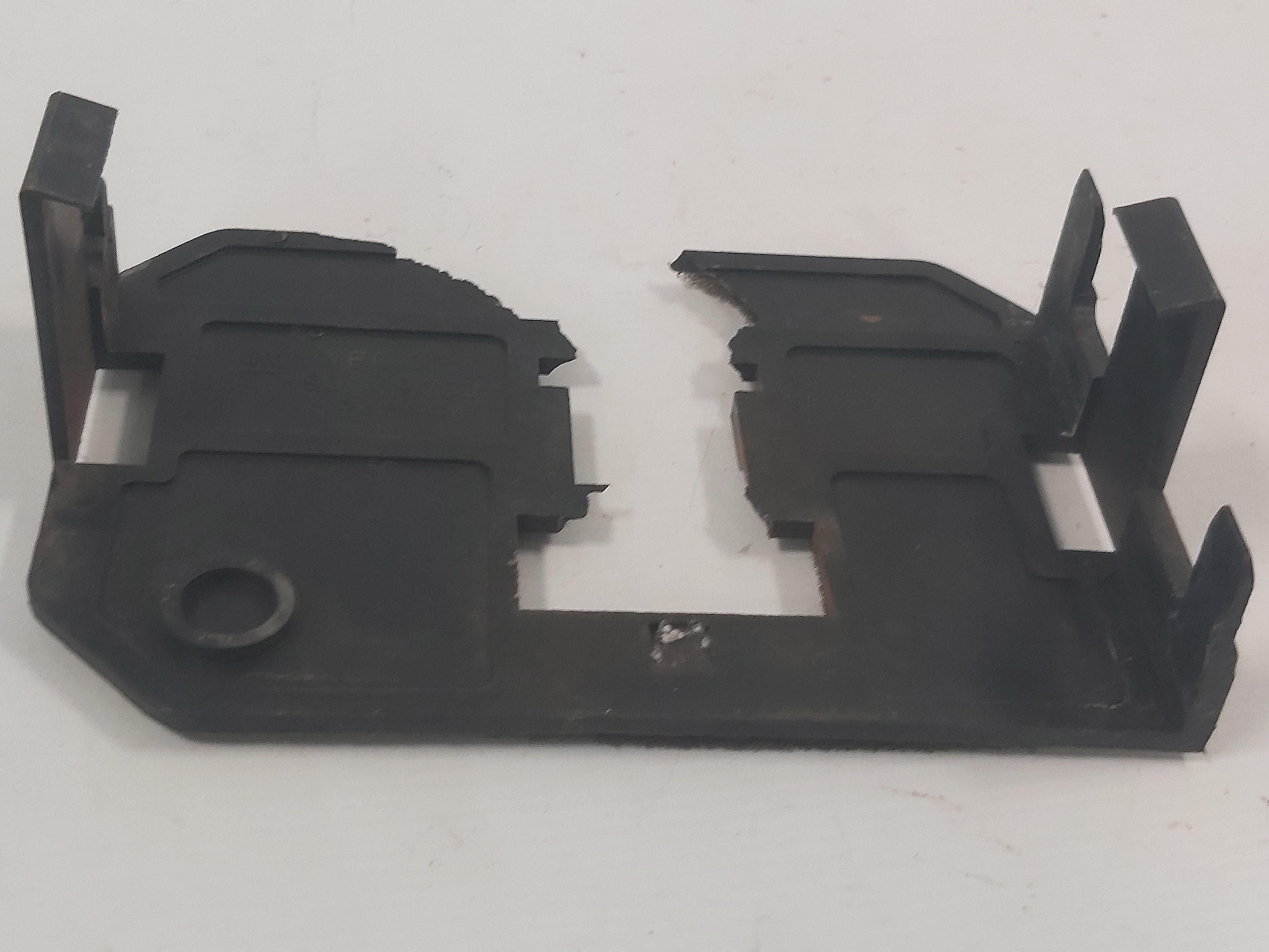 Suporte Do Módulo De Injeção Corsa 94 95 96 97 98 99 A 2002 1
