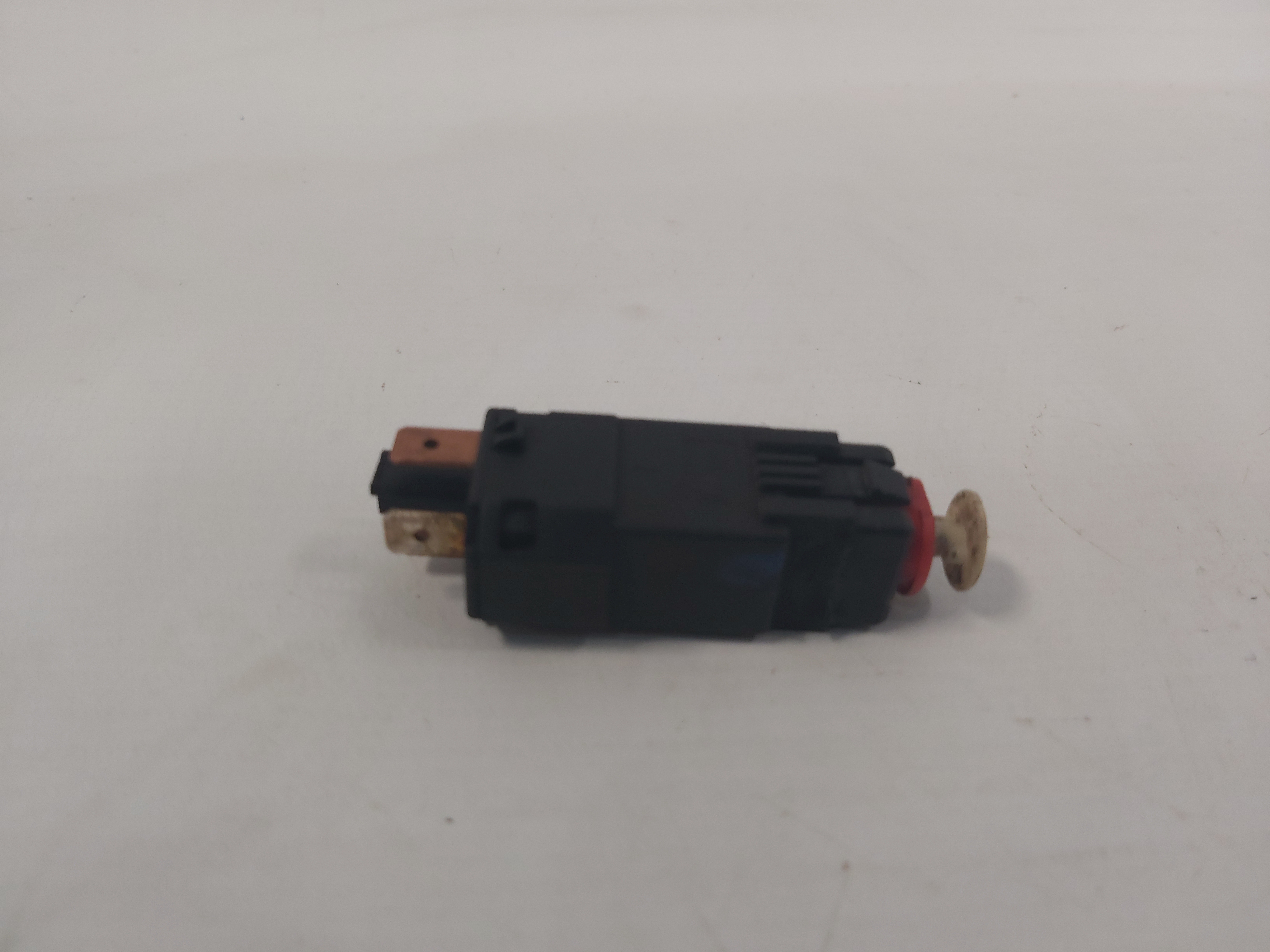 Interruptor Sensor Luz De Freio Gm Corsa Meriva Montana 7