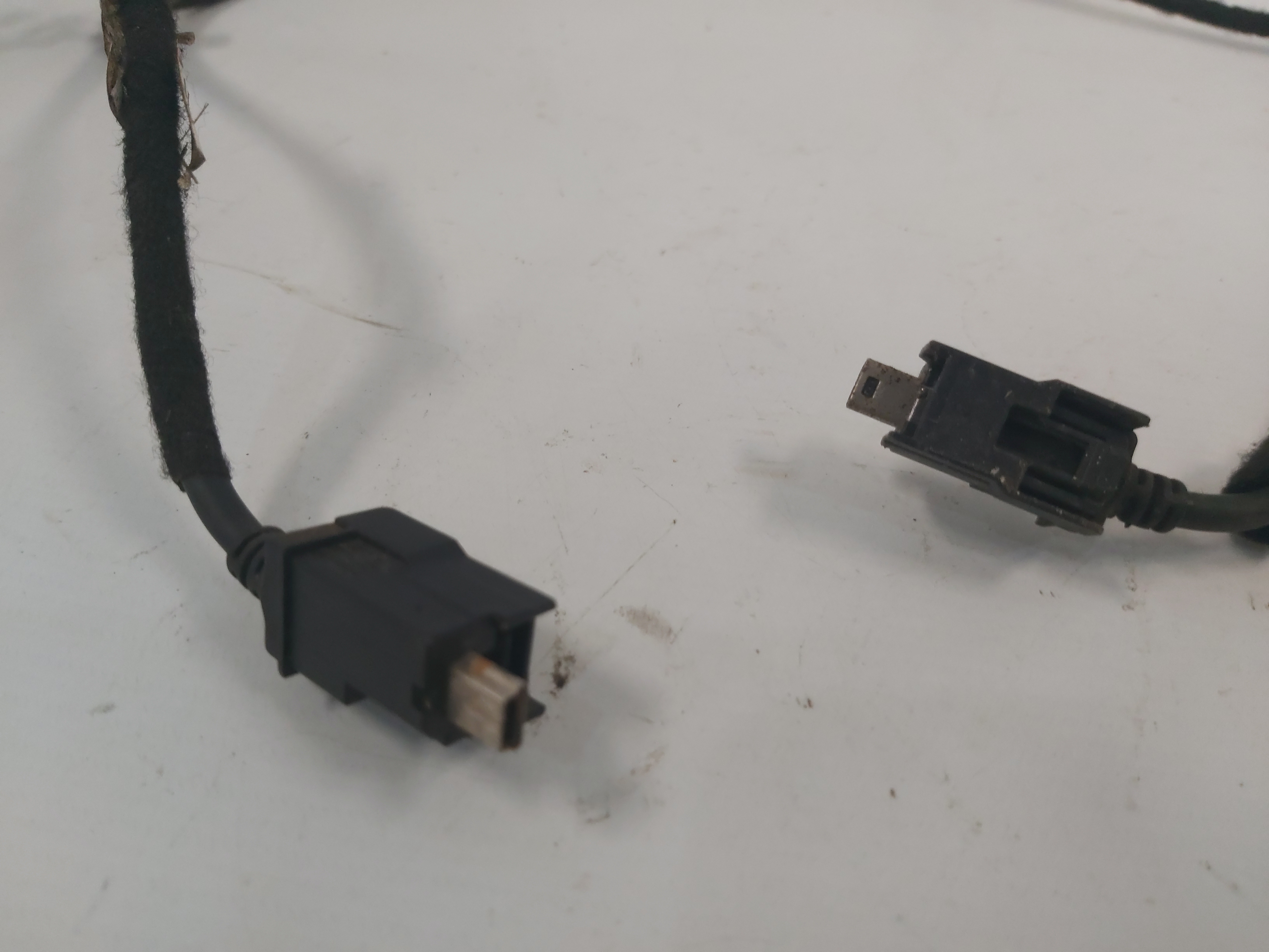 Cabo Usb Auxiliar Ford Focus Sedan 2012 2.0 2012 4
