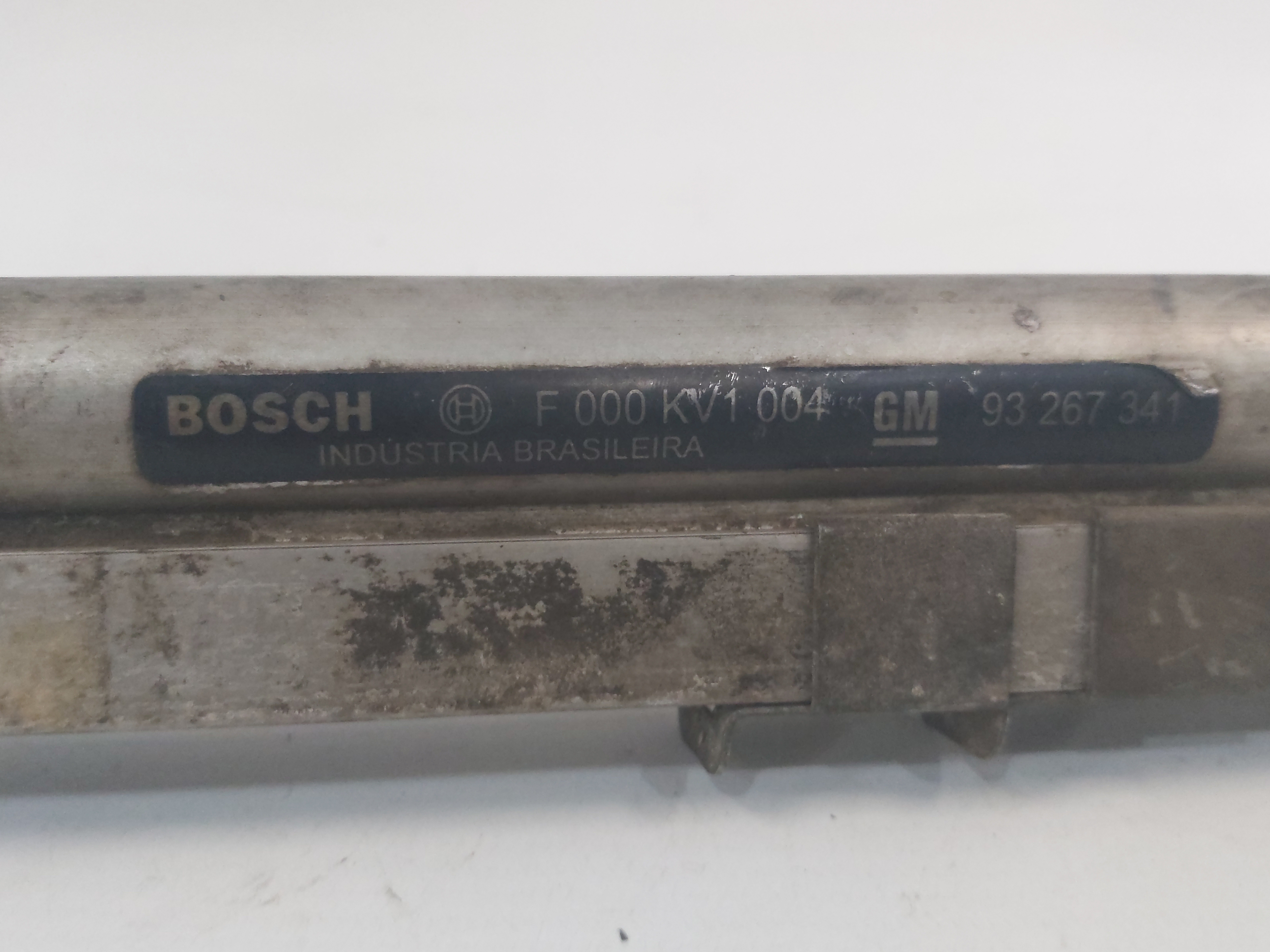 Flauta De Combustível Gm Vectra 97 98 99 2000 A 2005 Bosch 9