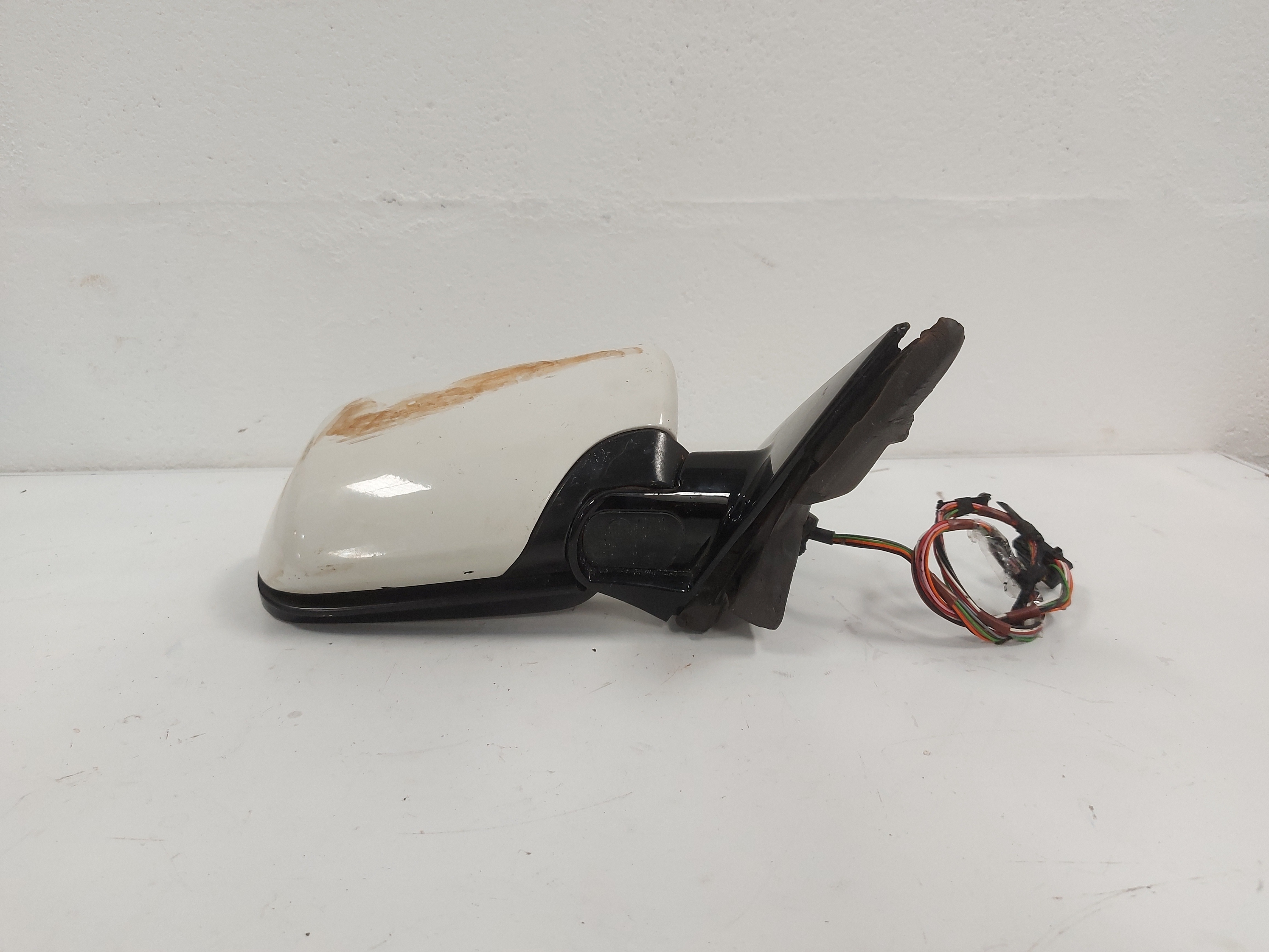 Retrovisor Direito S/ Espelho Bmw E46 330 328 325 323 5