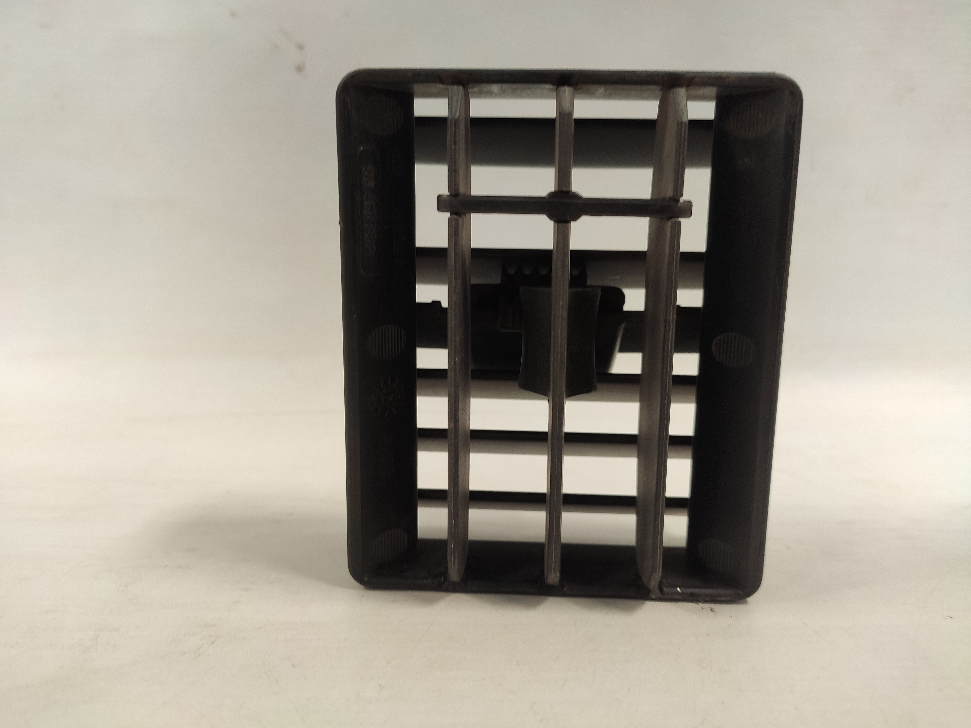 Tela Difusor Ar Central Gm Chevrolet Vectra 1997 A 2005 2