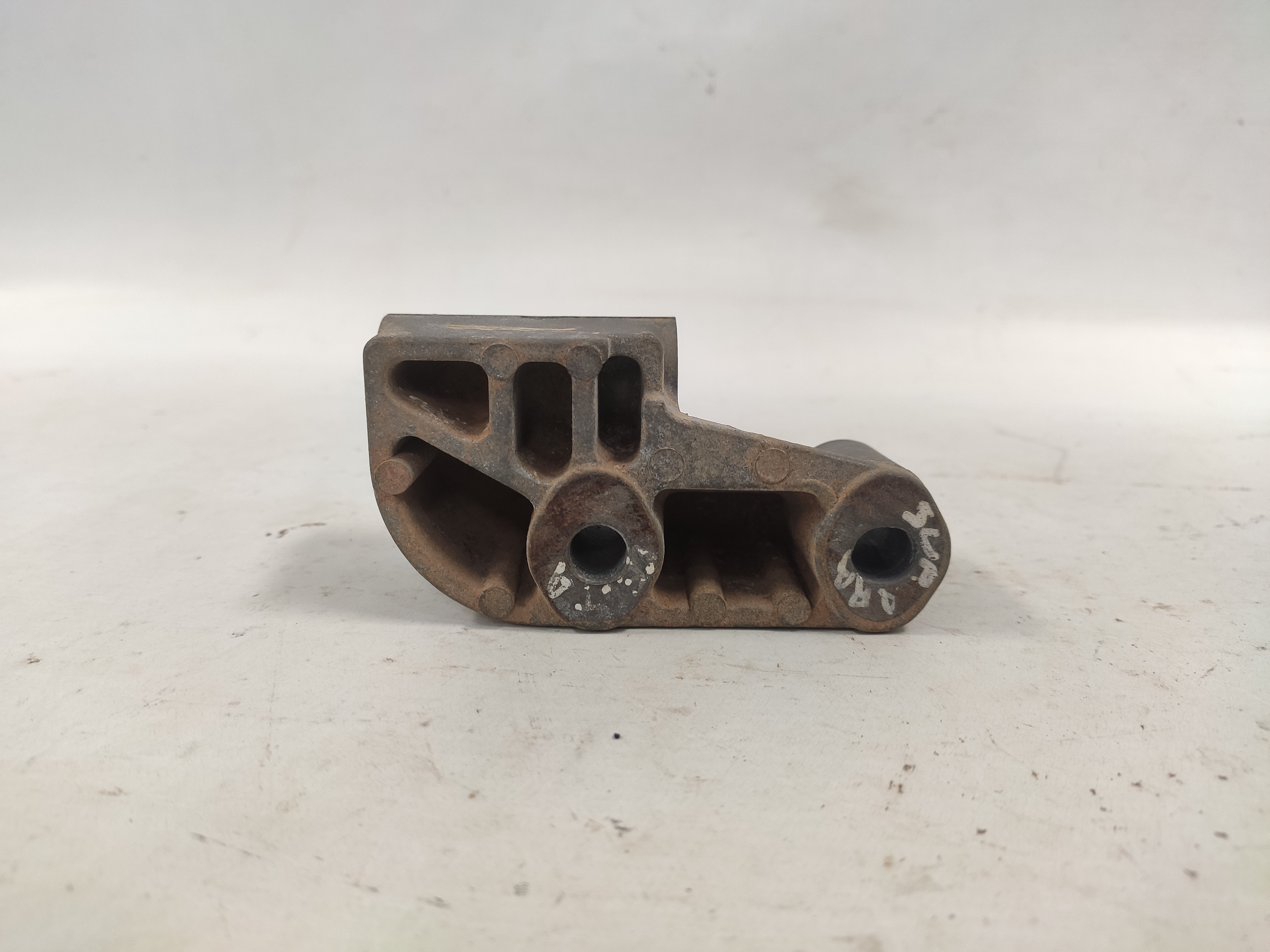 Suporte Alternador Celta Corsa 94 95 96 97 98 99 00 A 2015 2