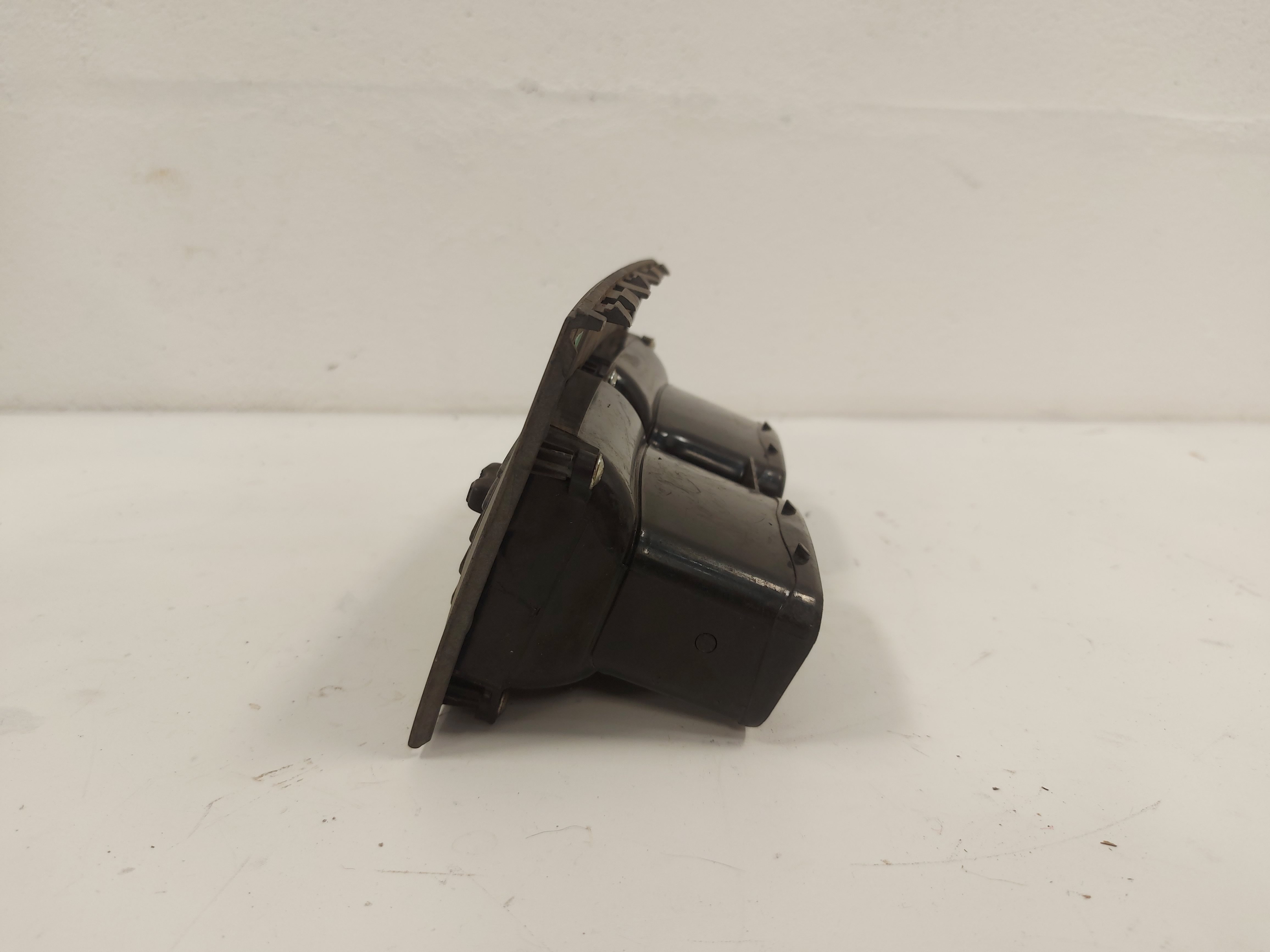 Difusor De Ar Central  Fiat Idea 51760577 3