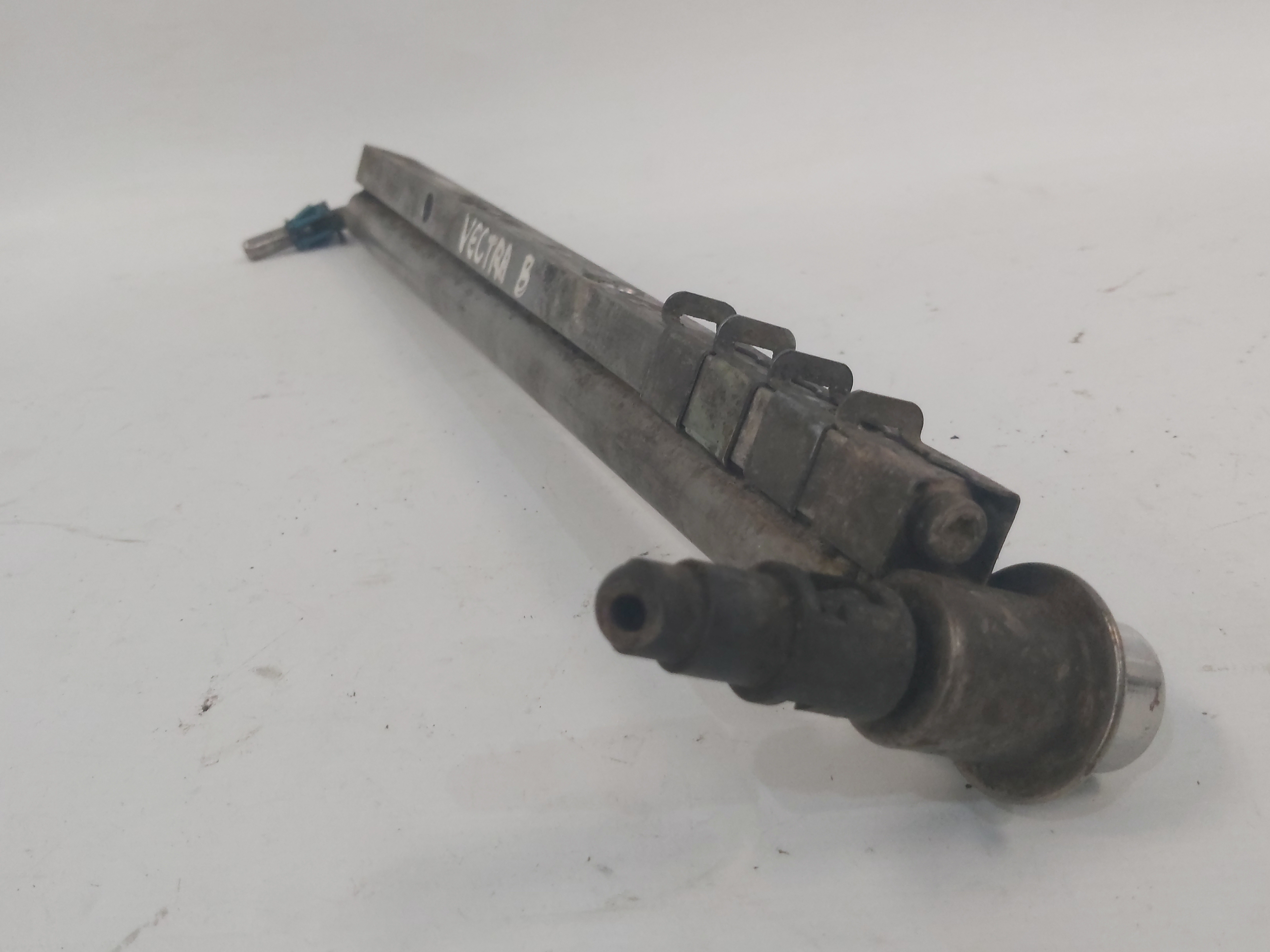 Flauta De Combustível Gm Vectra 97 98 99 2000 A 2005 Bosch 4