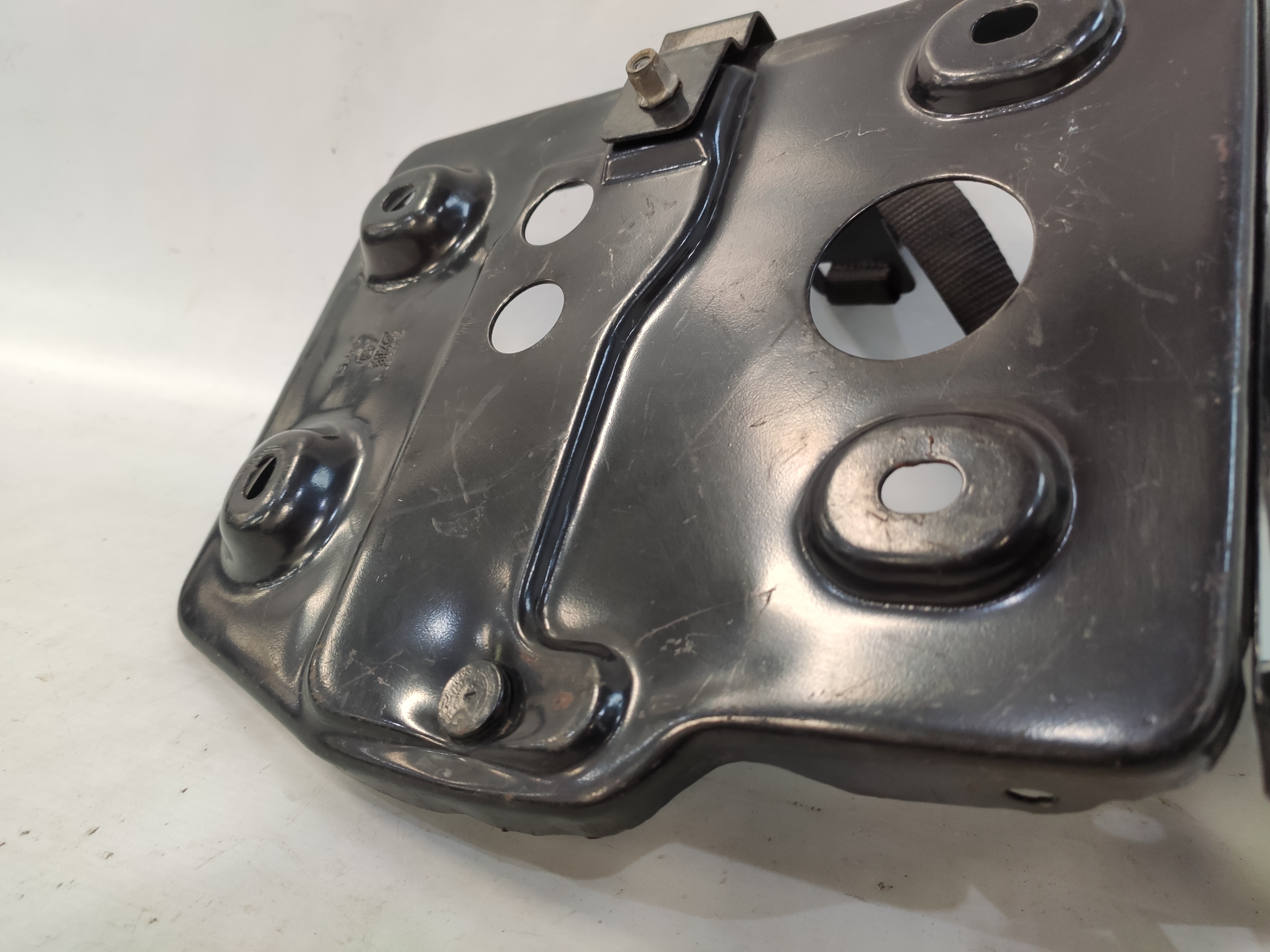 Base Suporte Caixa Bateria Original Fiat Palio 2015 8