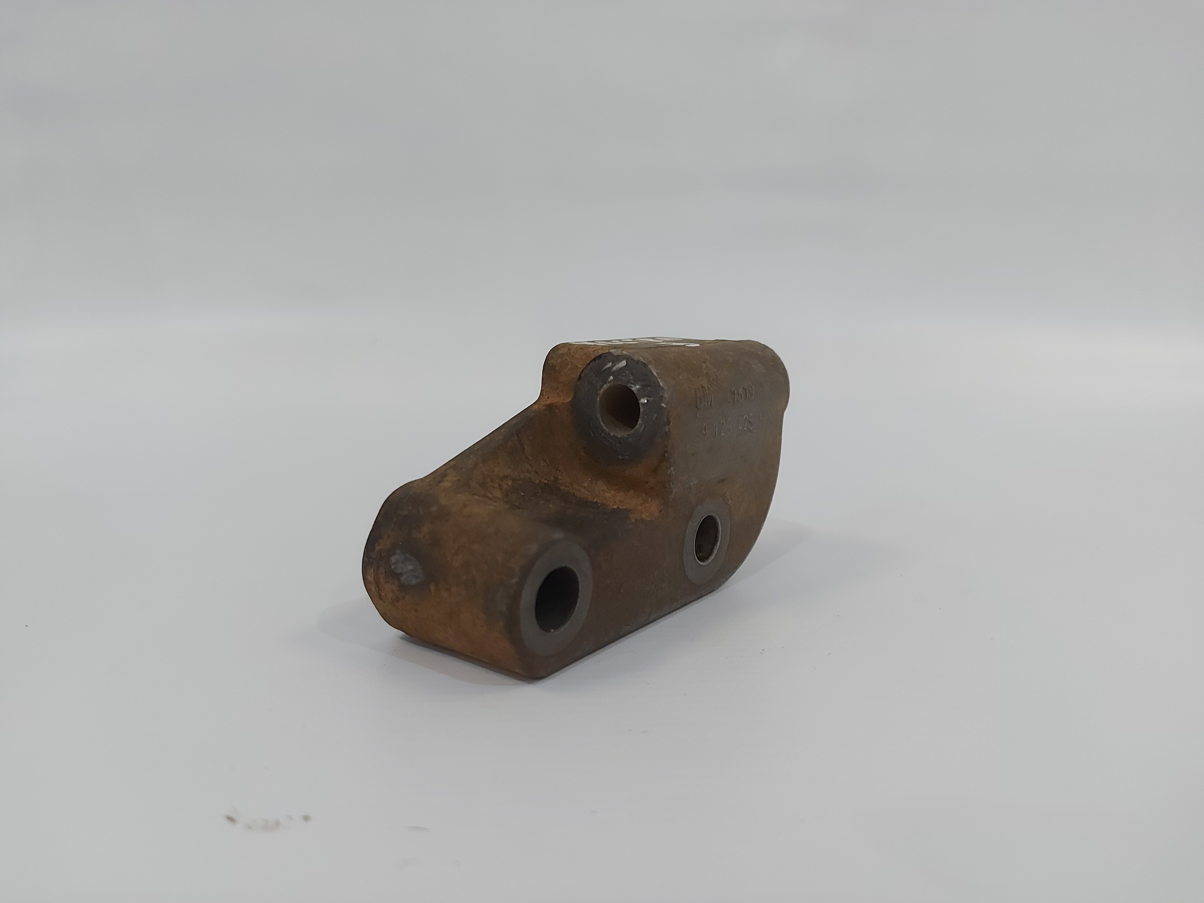 Suporte Alternador Vectra Astra Zafira Original Gm 9129426