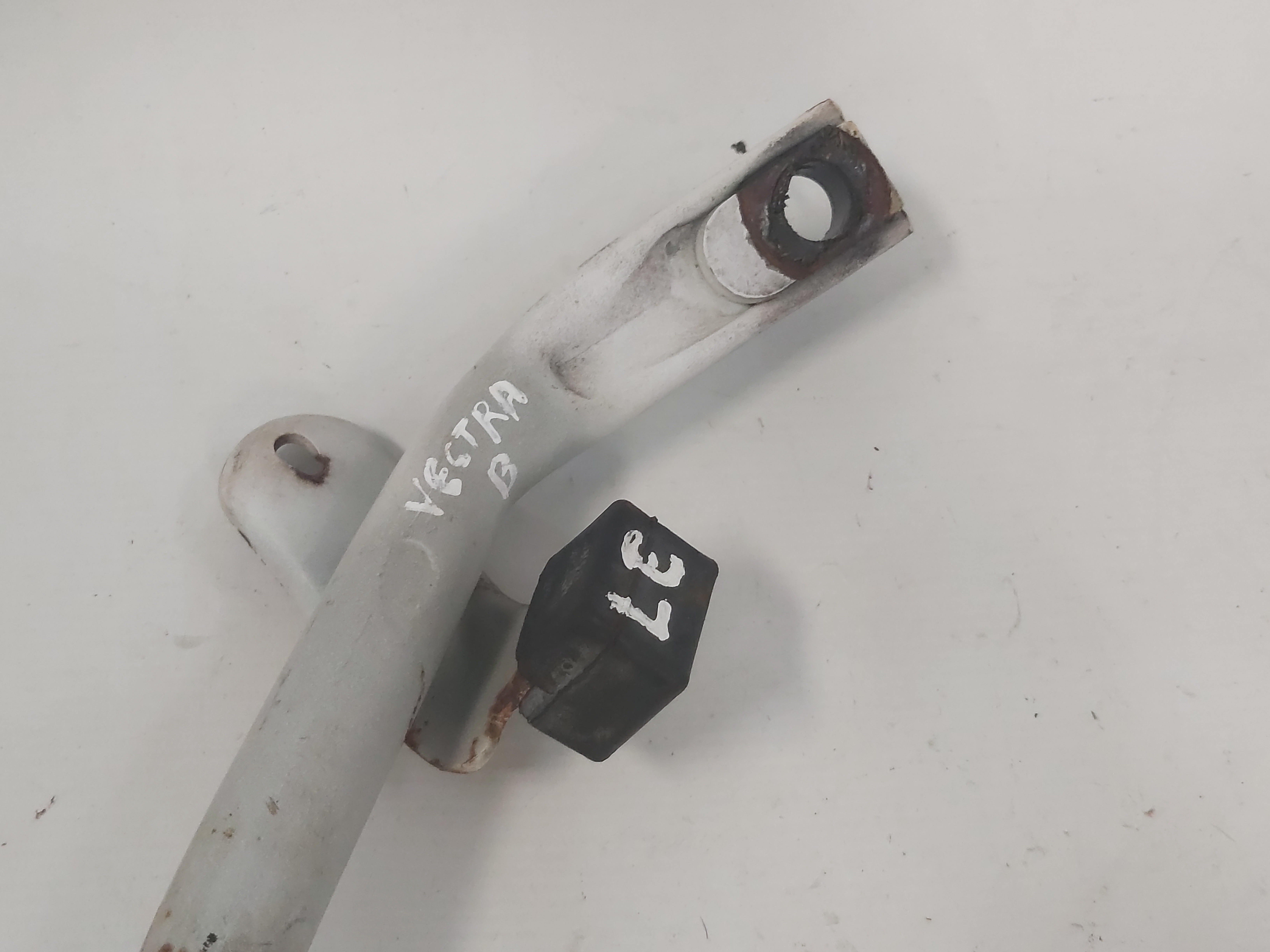 Braço Dobradiça Esquerda Tampa Traseira Vectra 97 A 2005 6