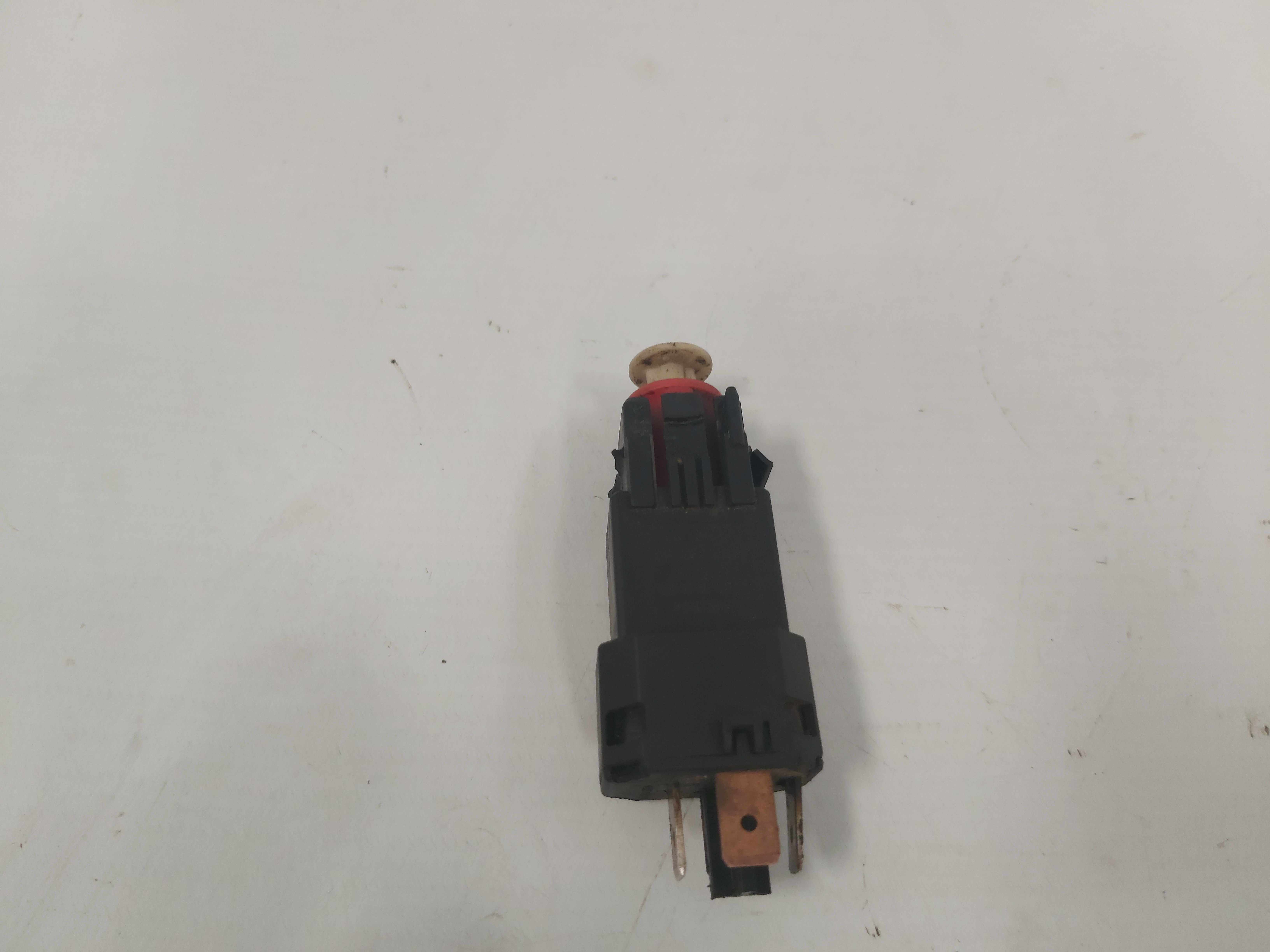 Interruptor Sensor Luz De Freio Gm Corsa Meriva Montana 3